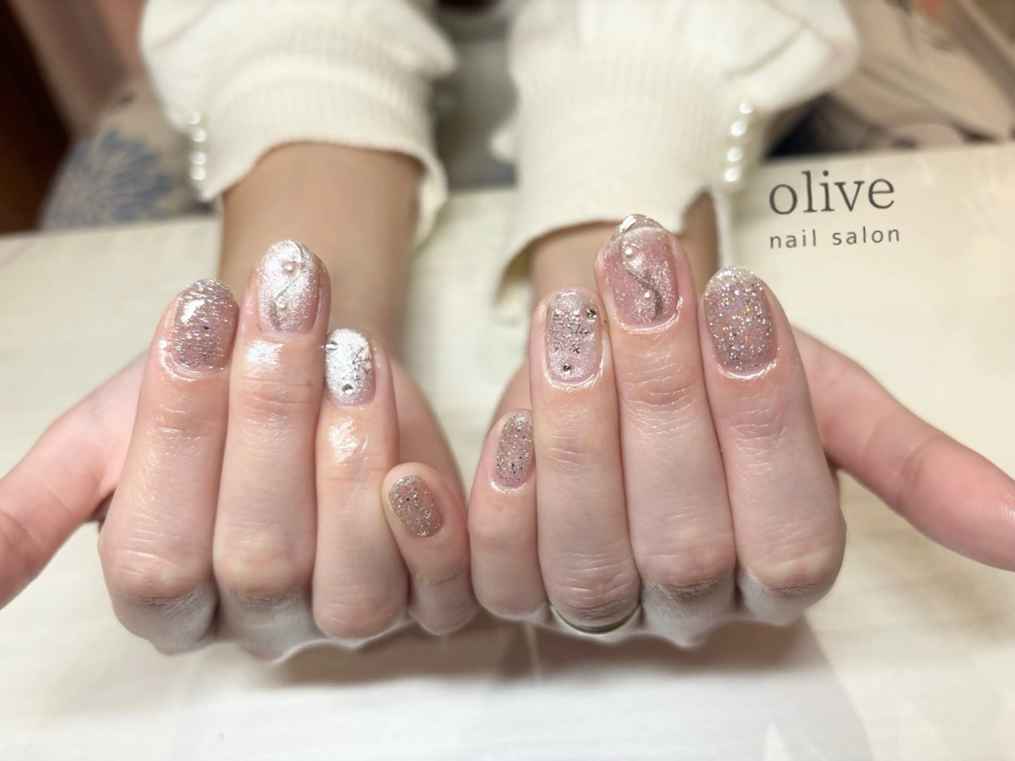 【初回限定‼︎初回オフ無料】パラジェル使用！ハンドジェルワンカラー、マグネット、フレンチ、フラッシュネイルの写真