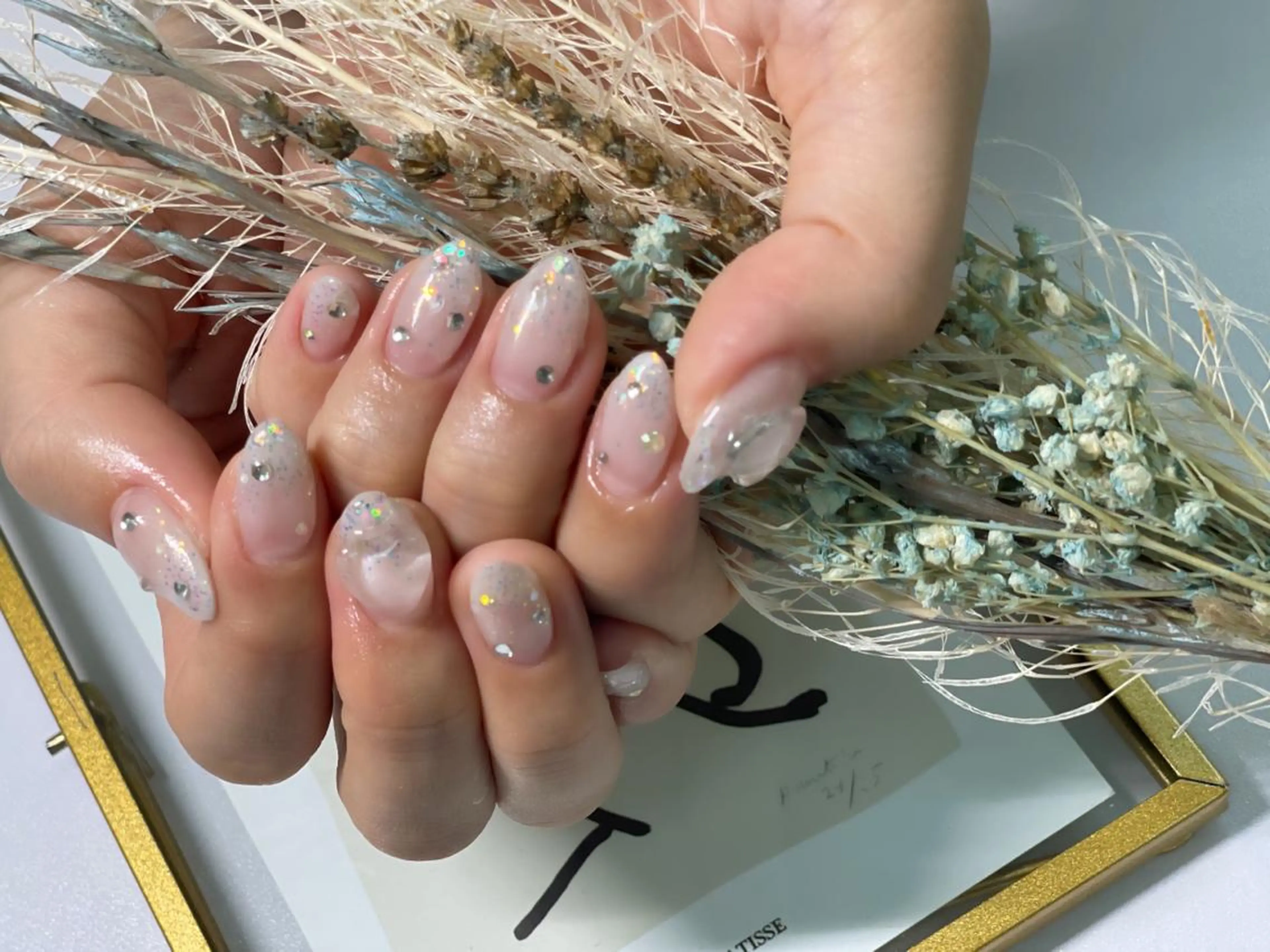 ネイル アートネイル ジェルネイル グラデーション ラメ(グリッター) ラメグラデーション ハンドネイル nail & share salon PESCA所属・sharesalon PESCAのネイルデザイン