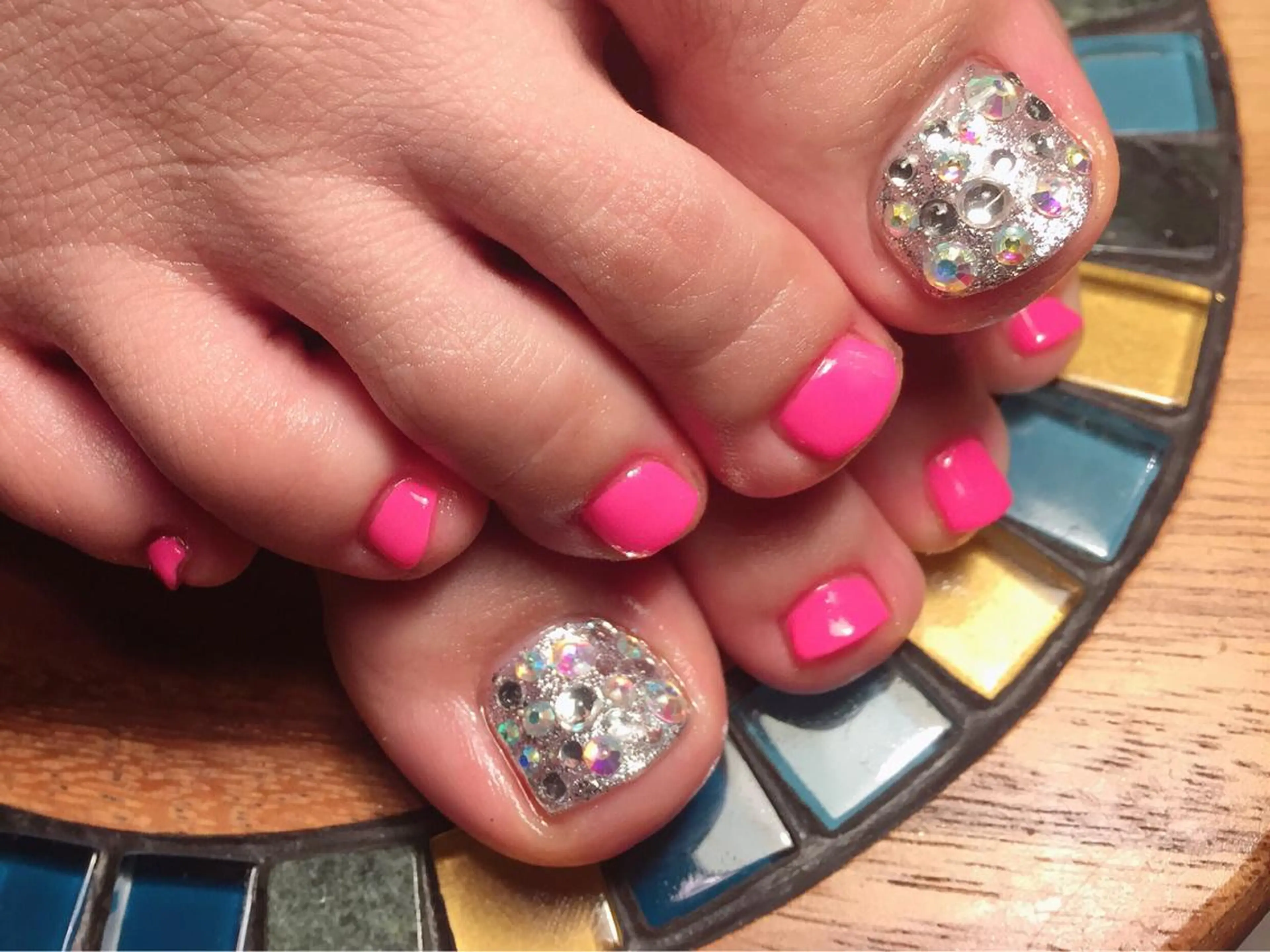 ネイル ｱｲﾗｯｼｭ ﾈｲﾙ ｻﾛﾝ つけるのマツエク・マツパデザイン