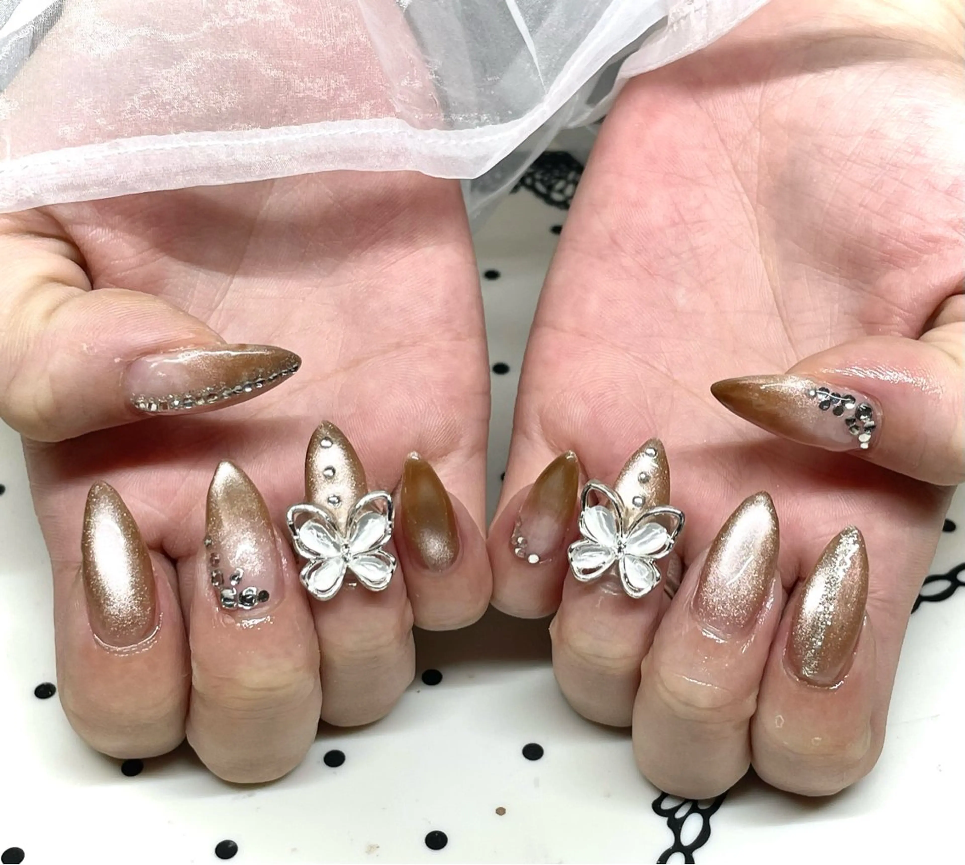 ネイル ハンドネイル nailsalon sugarr所属・nailist cocoのネイルデザイン