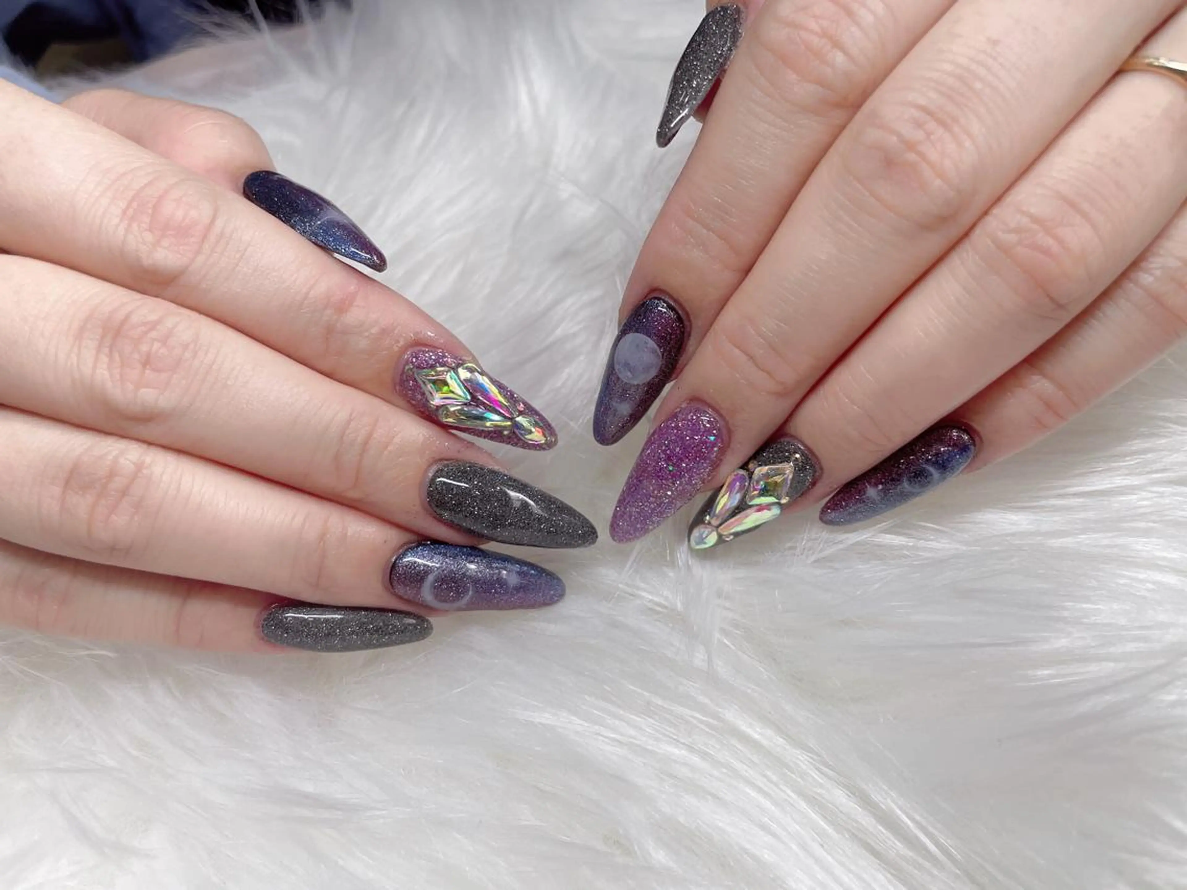 セミロング ネイル 《LB》ラブリエ Nail&eyeのマツエク・マツパデザイン