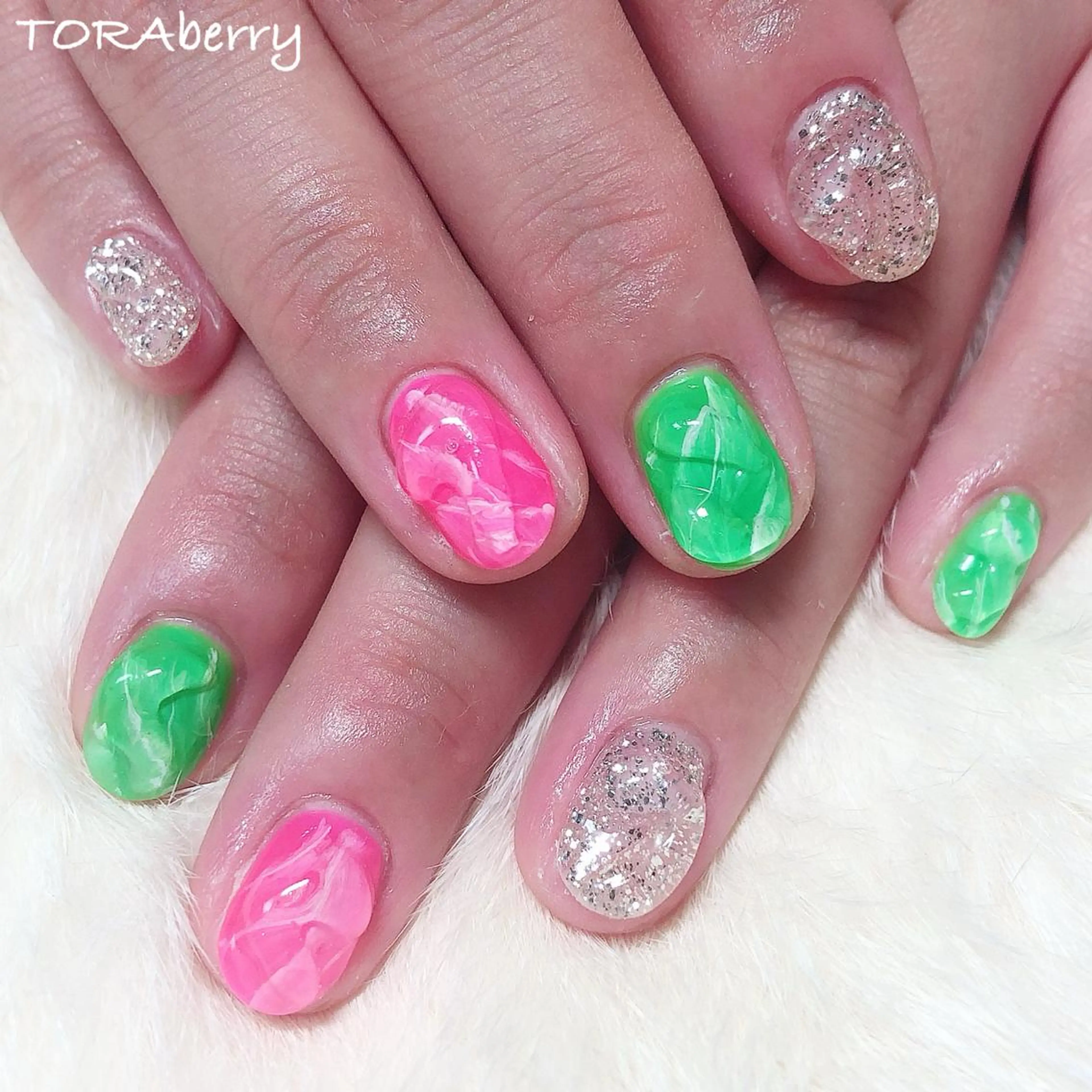 ネイル ハンドネイル ネイリスト なつみのネイルデザイン