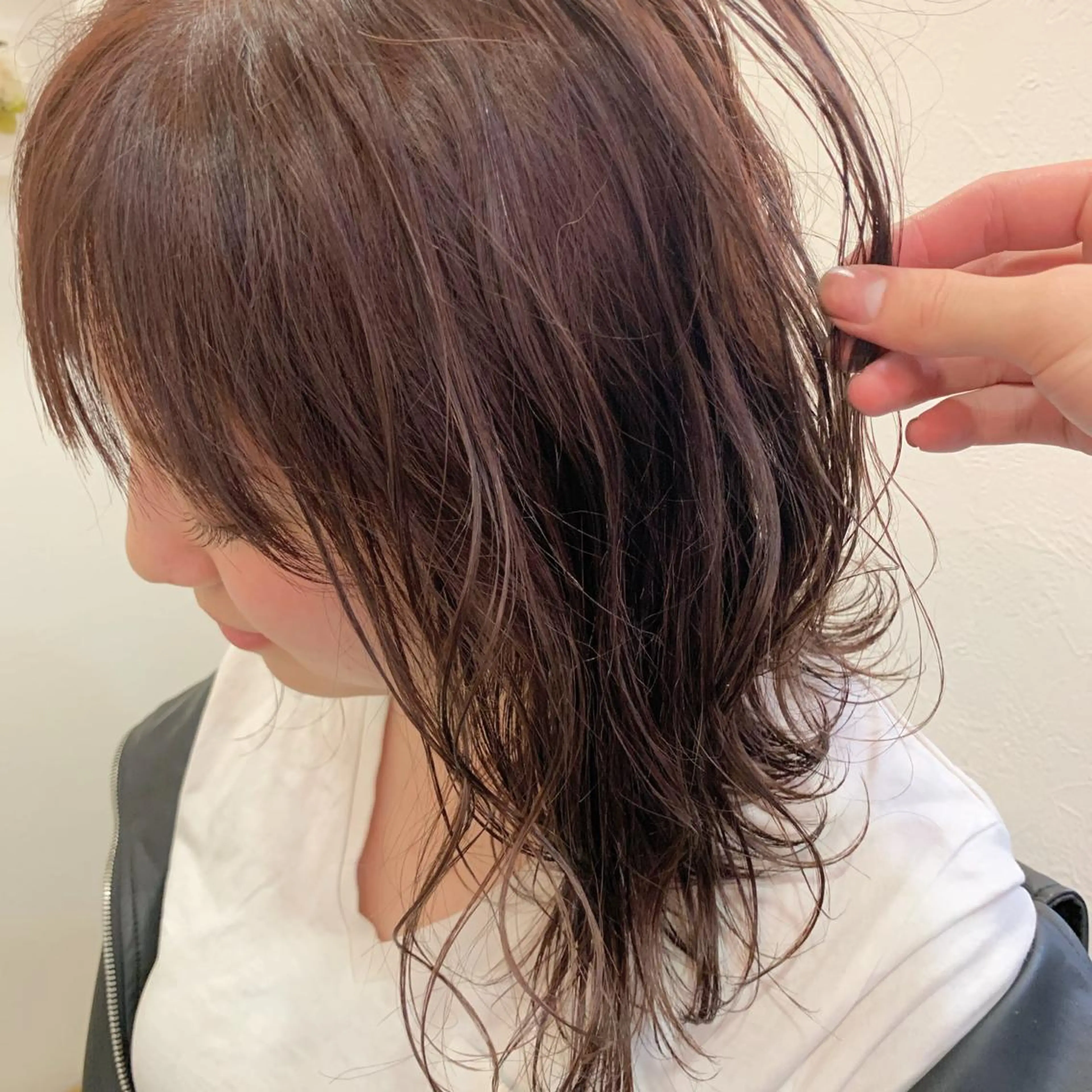 セミロング カラー 🪞上品で可愛い韓国 ヘア🪞Rikutoのヘアスタイル