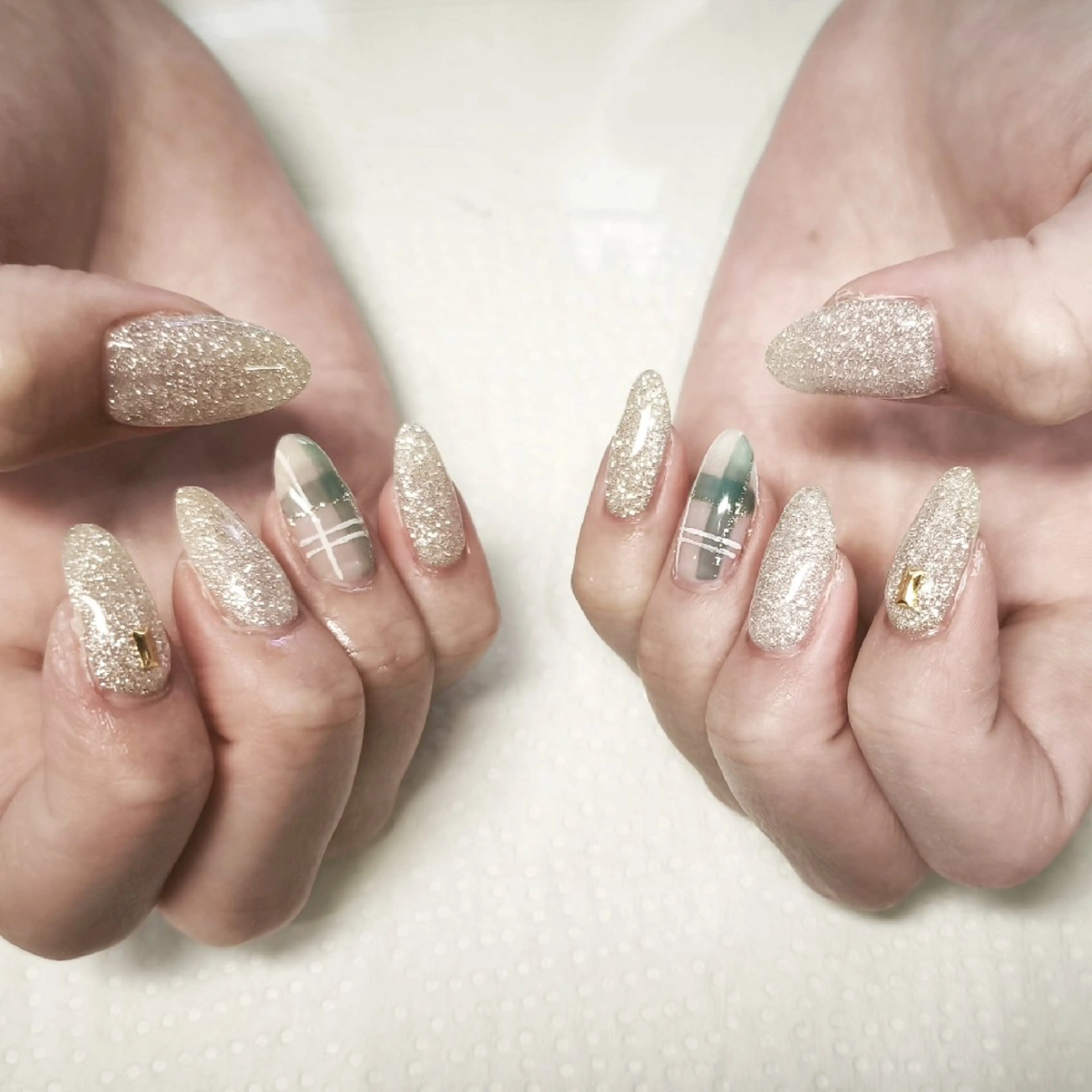 ネイル ハンドネイル Nail eim　【ネイルエイム】所属・古賀 倭子のネイルデザイン