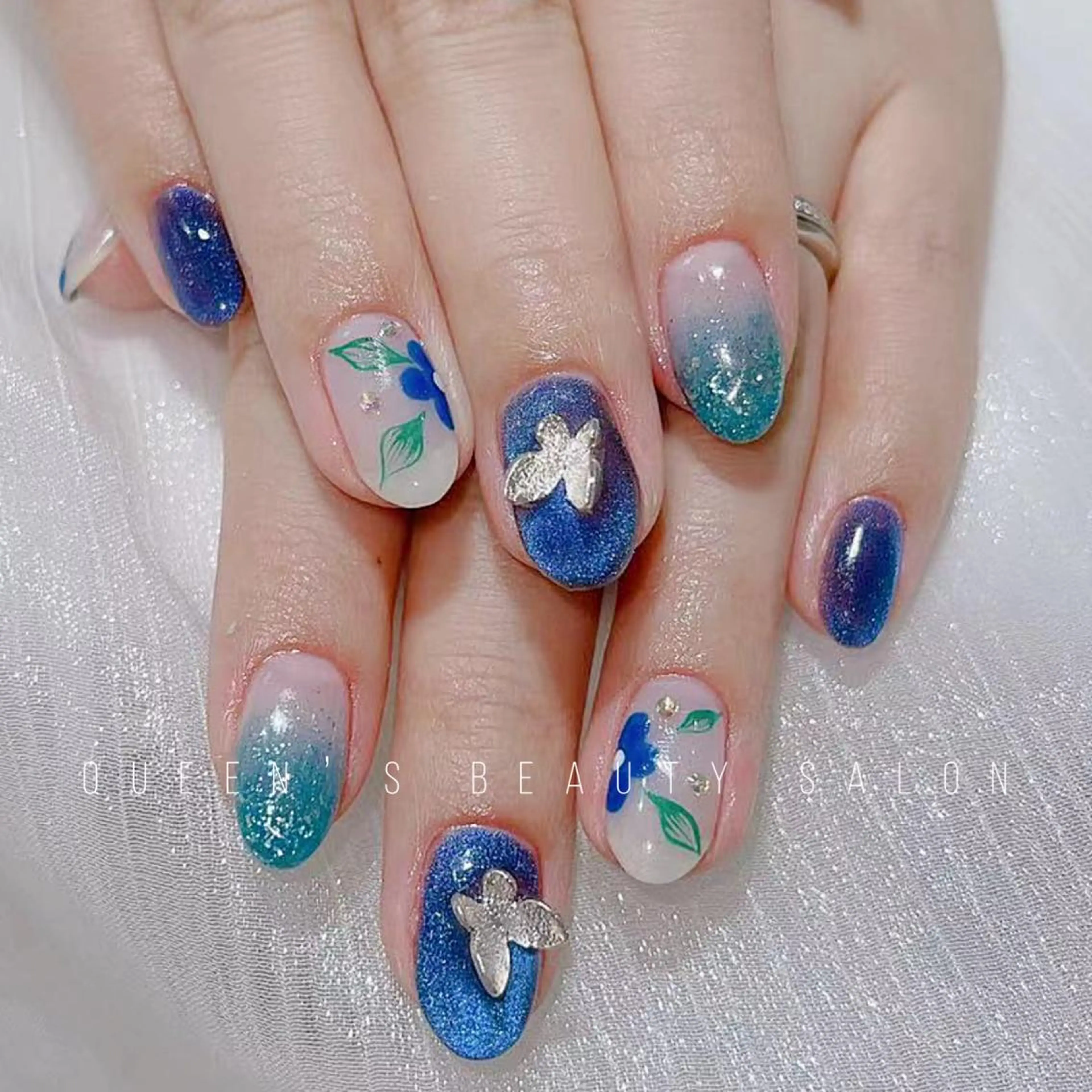 ネイル ハンドネイル Queen’s 歌舞伎町店のネイルデザイン