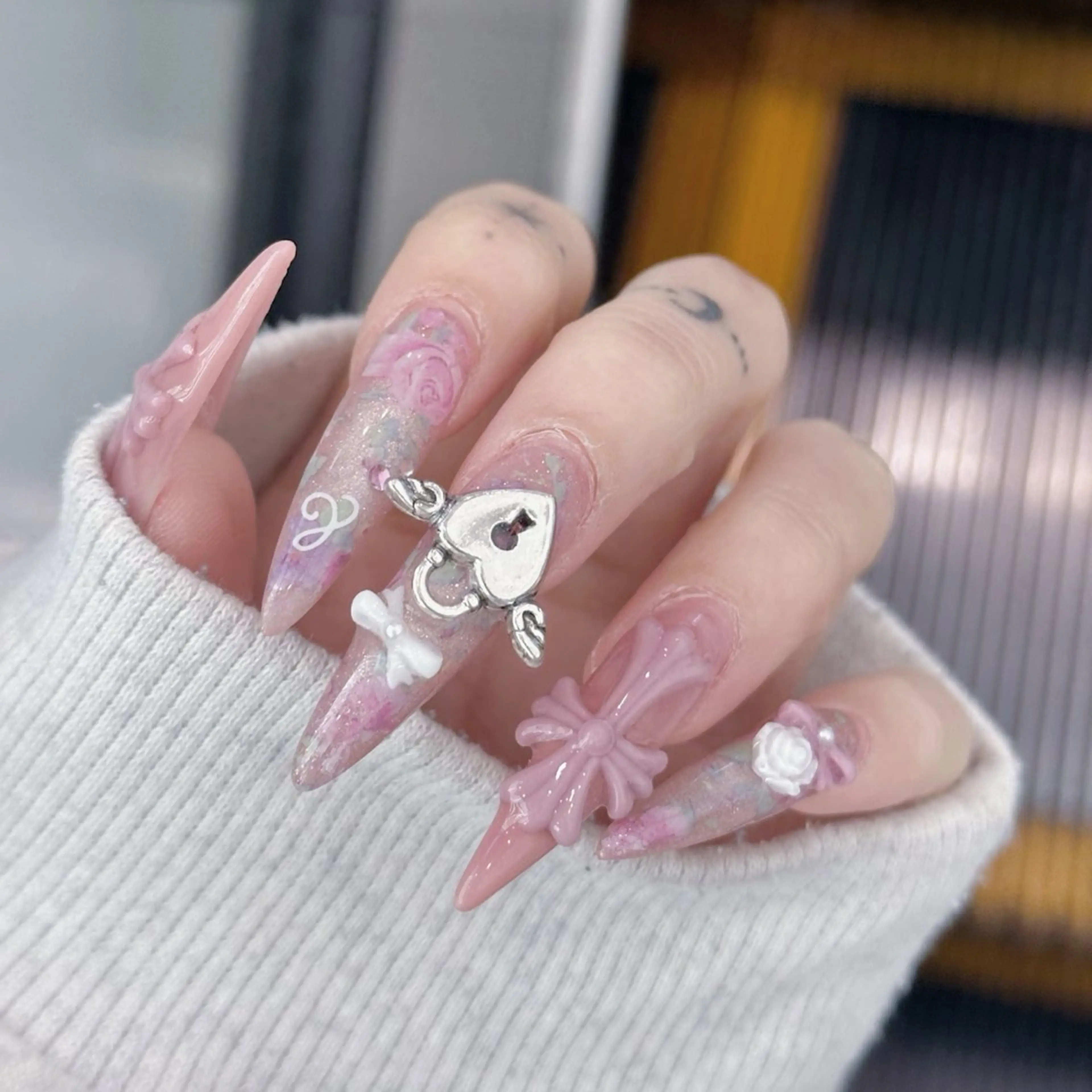 ネイル ハンドネイル Yun nail Jihoのネイルデザイン