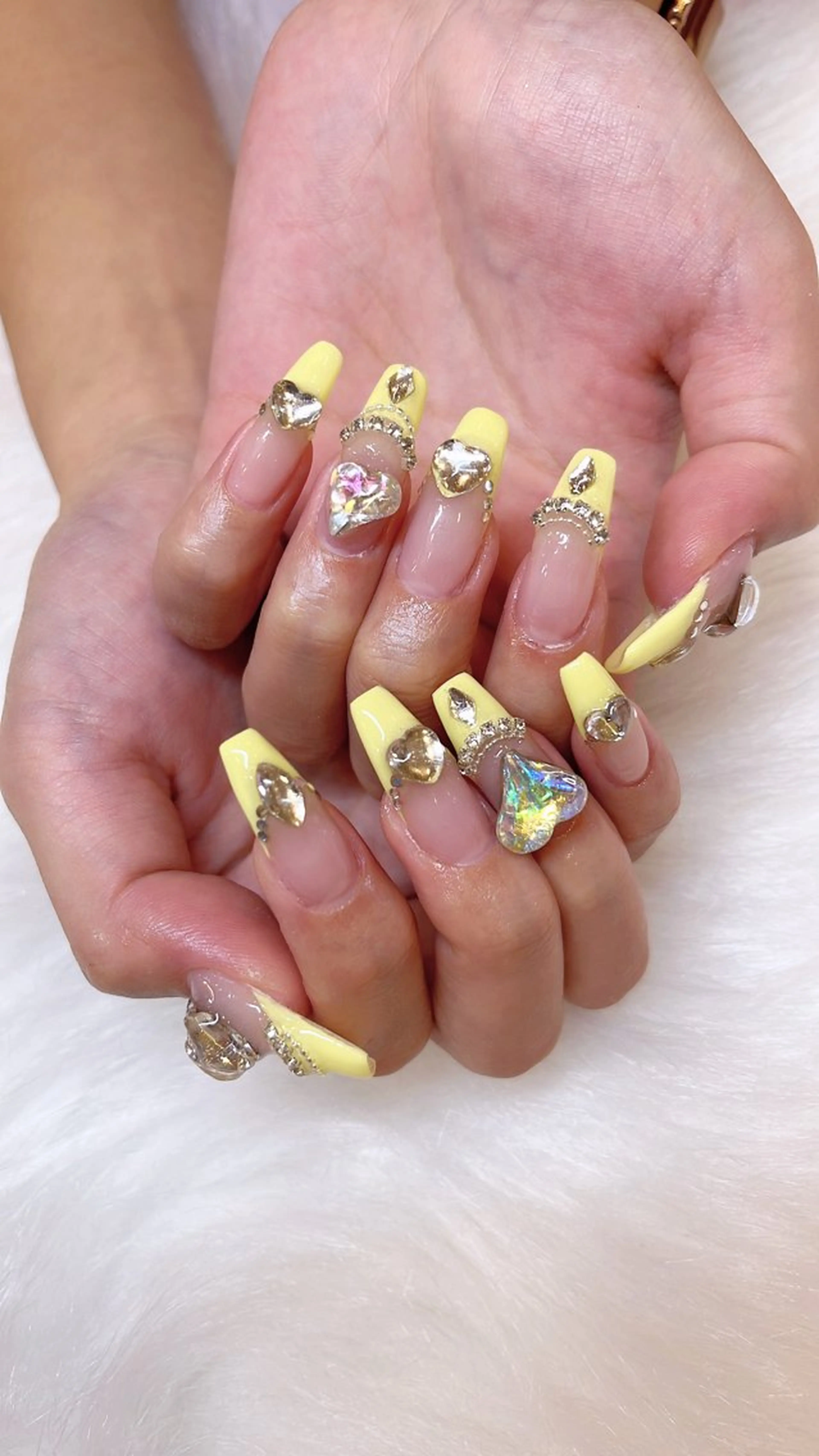 ネイル ハンドネイル ハンドケア COCO ネイルのネイルデザイン