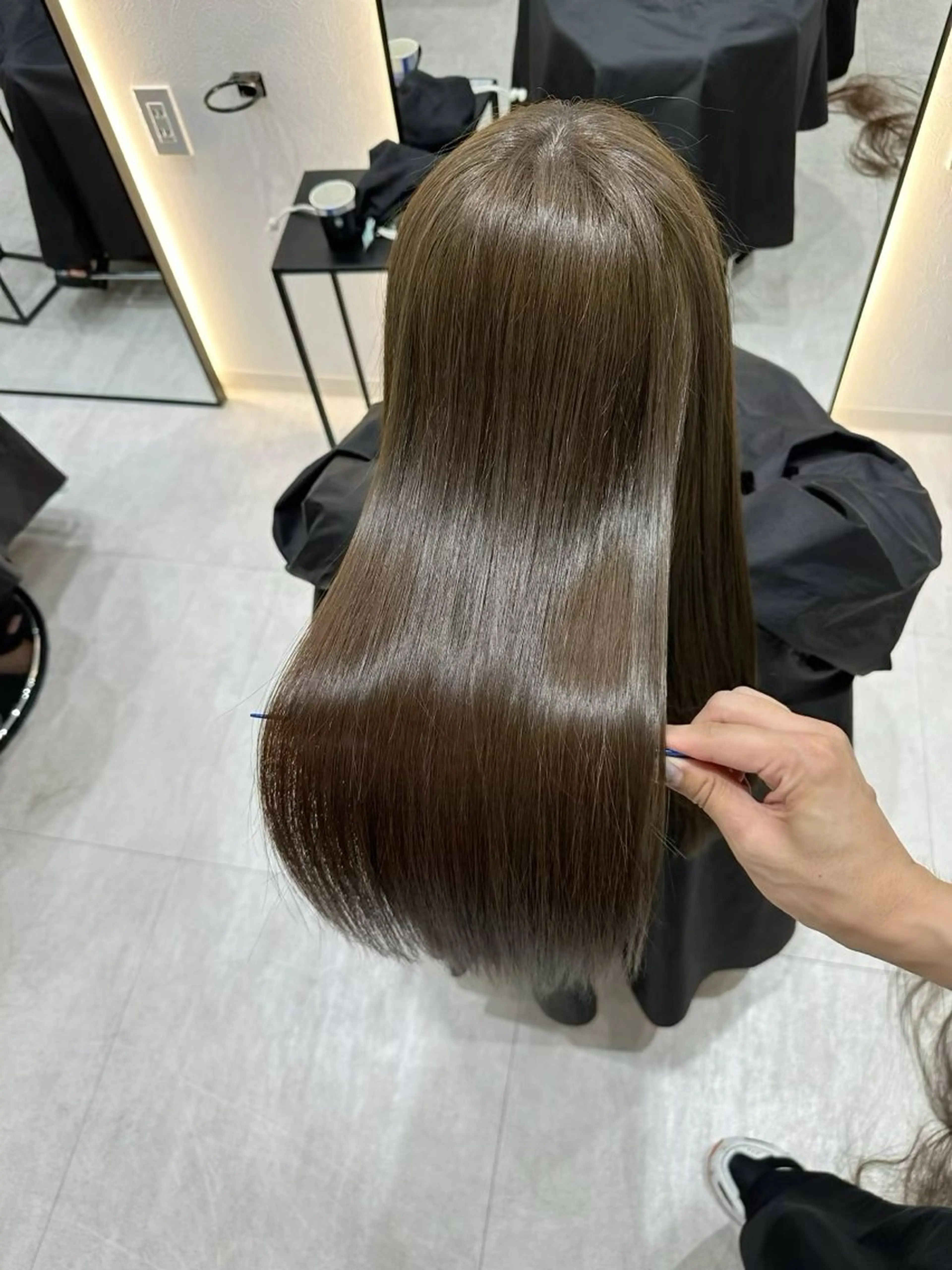 ロング カラー アッシュ ベージュカラー ブラウンカラー 透明感カラー グレージュ カット ヘアカラー トリートメント 赤み消し/オリーブ カーキ/福田れんのヘアスタイル