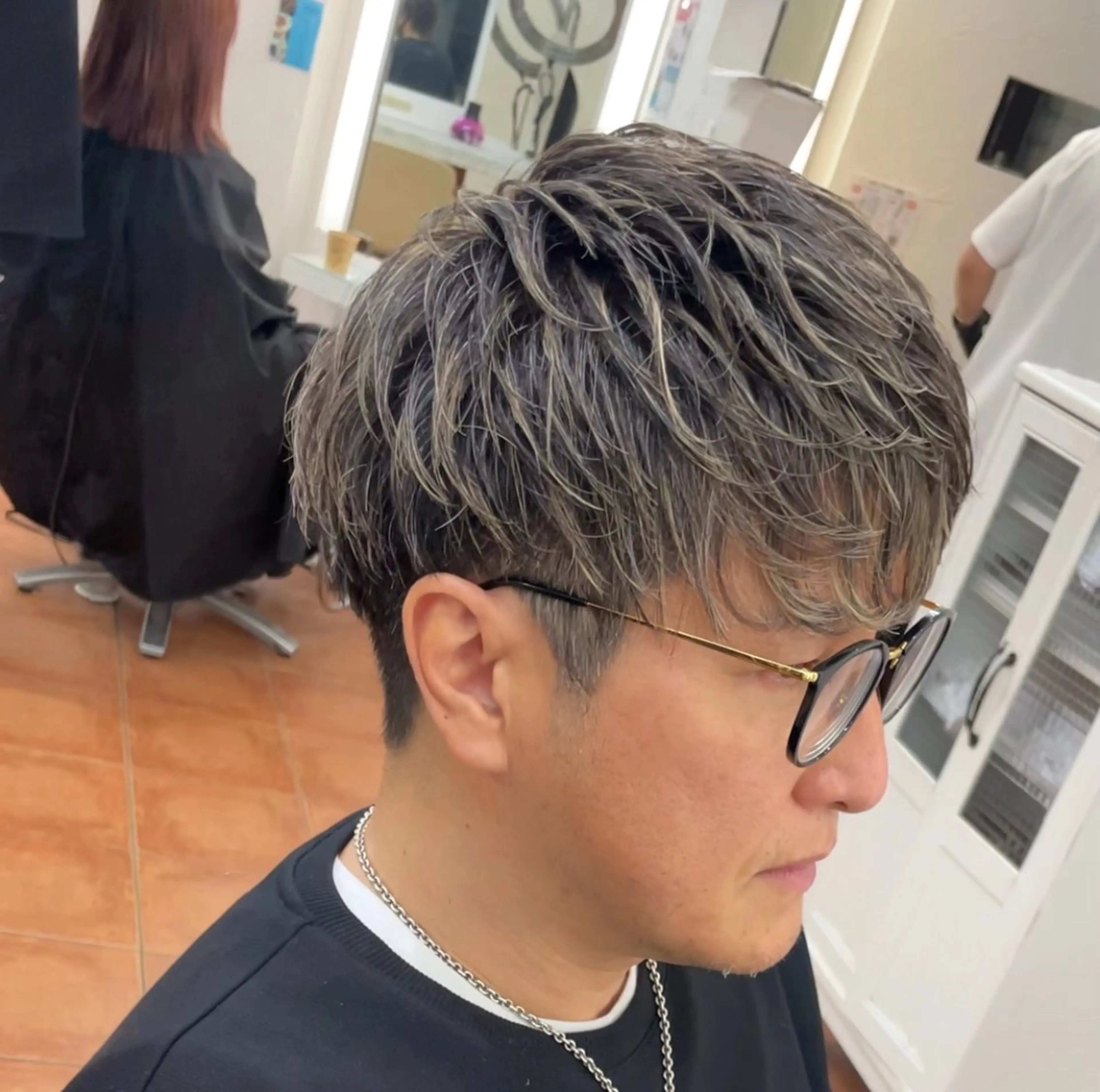 メンズ マッシュウルフ マッシュ メンズパーマ メンズウルフカット ウルフカット Miyu’s渋谷所属・ショート/ハイライト 無料‼️愛斗のヘアスタイル