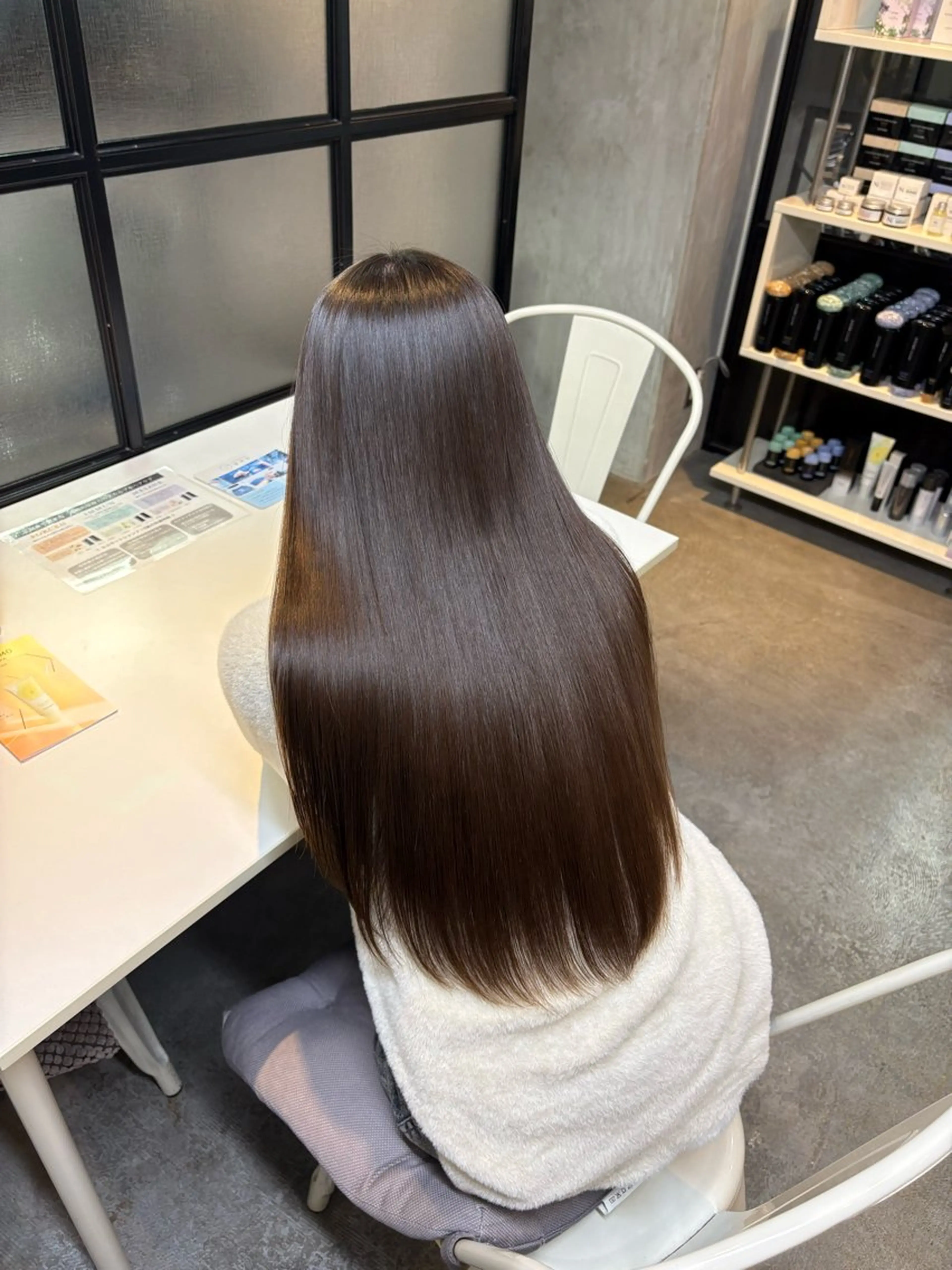 ロング 縮毛矯正 髪質改善／縮毛矯正 関根青葉のヘアスタイル