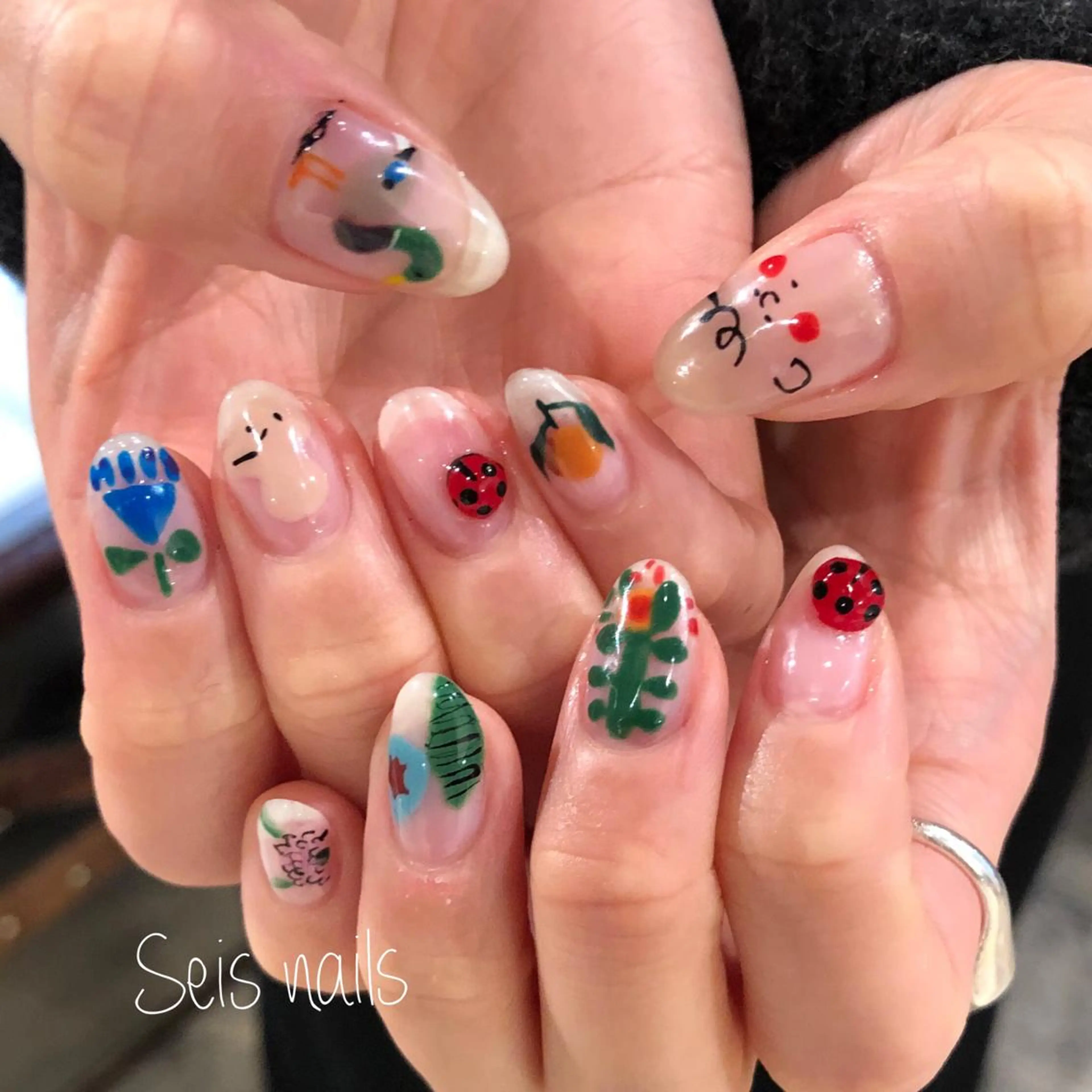 ネイル ハンドネイル Seis Shihoのネイルデザイン