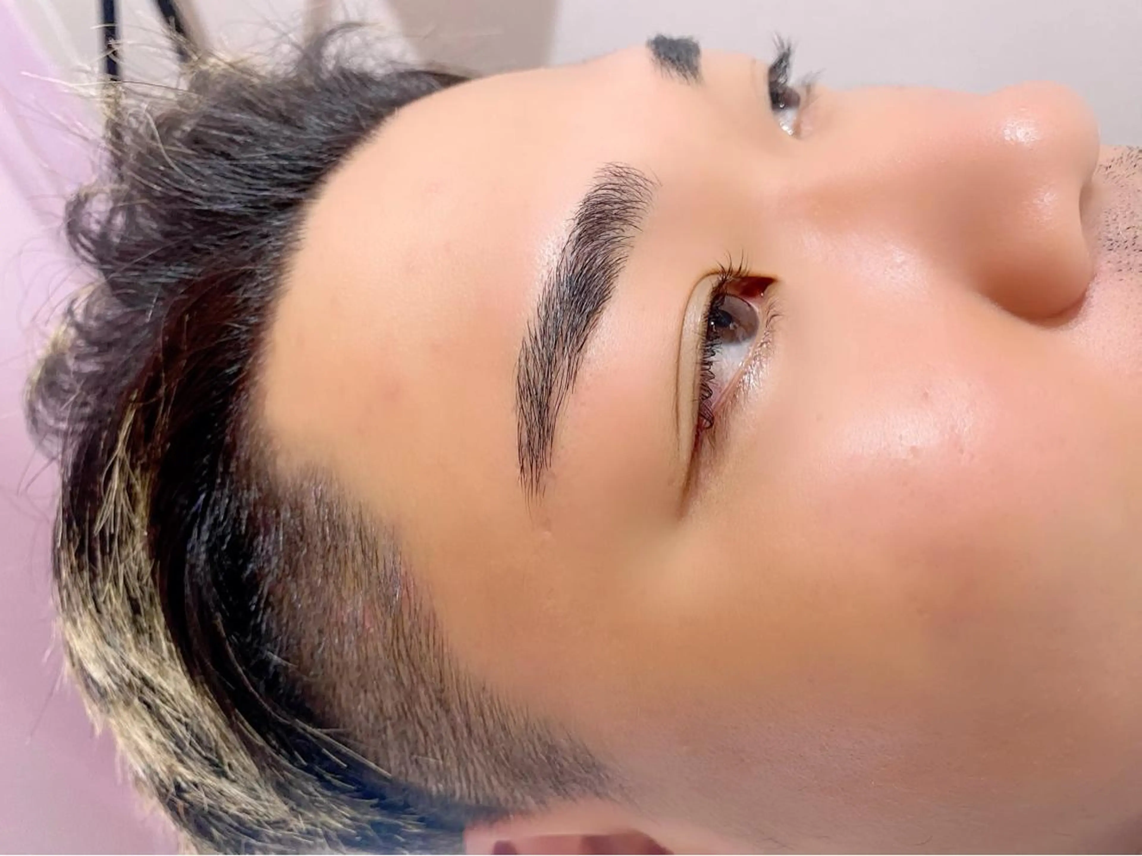 メンズ アイブロウ de.tenjin所属・de. tenjinのマツエク・マツパデザイン