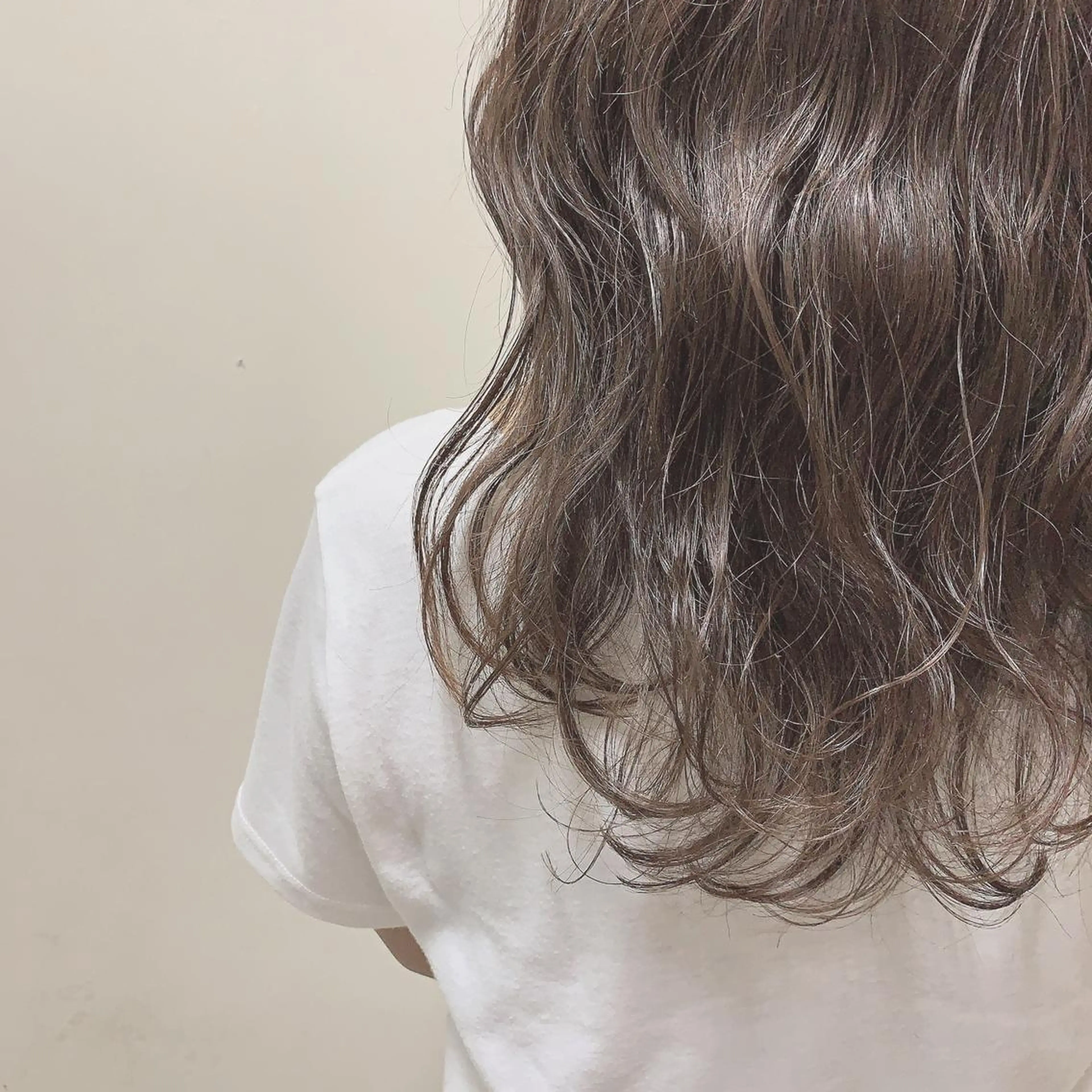 ミディアム カラー パーマ ヘアアレンジ メンズ キッズ ネイル マツエク・マツパ 学生（メンズ向け） 学生 ヘアカラー 新宿駅近♡友達とOK 🦋W -ワット -のヘアスタイル