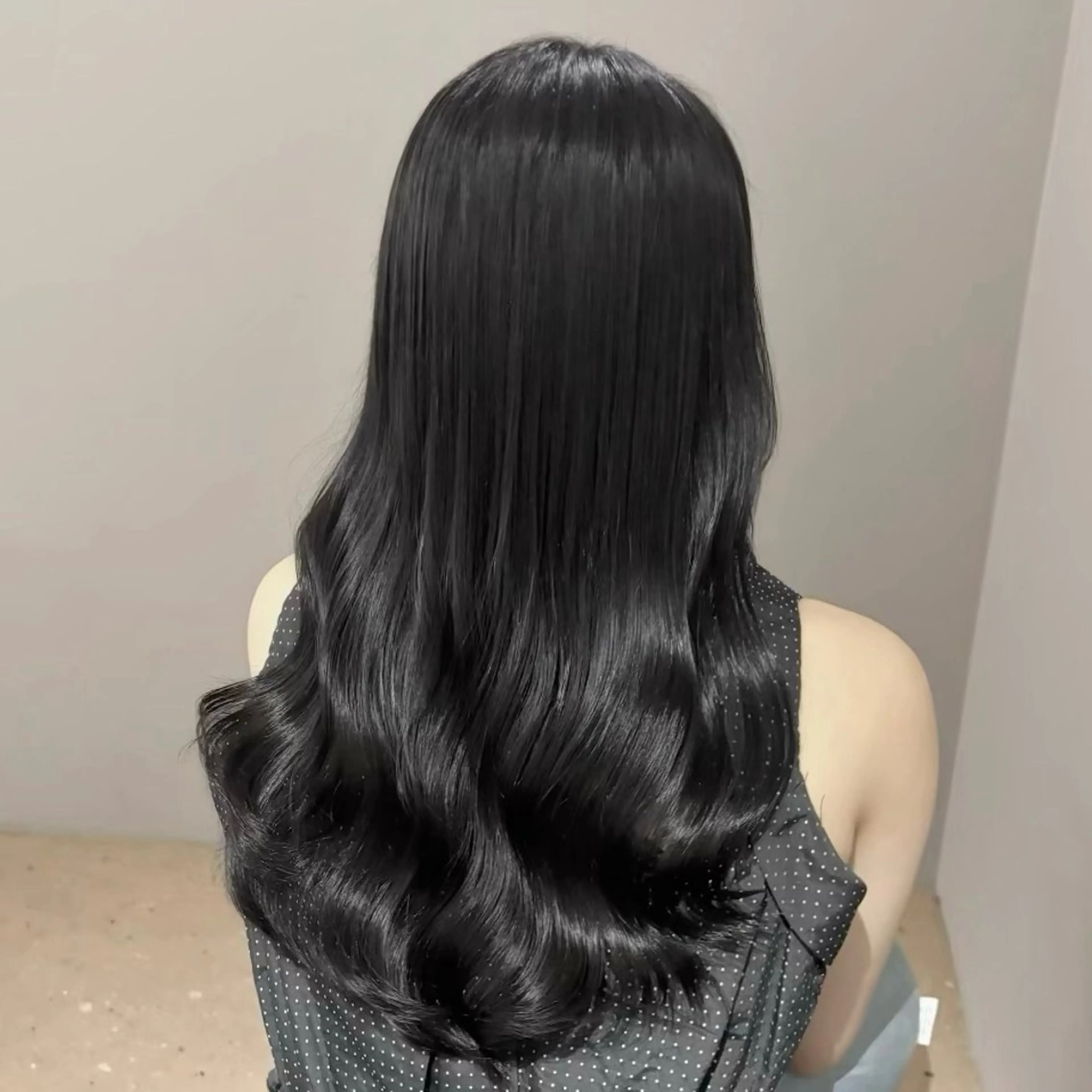 セミロング カラー グレージュ🐰透明感 カラー🫧akihoのヘアスタイル