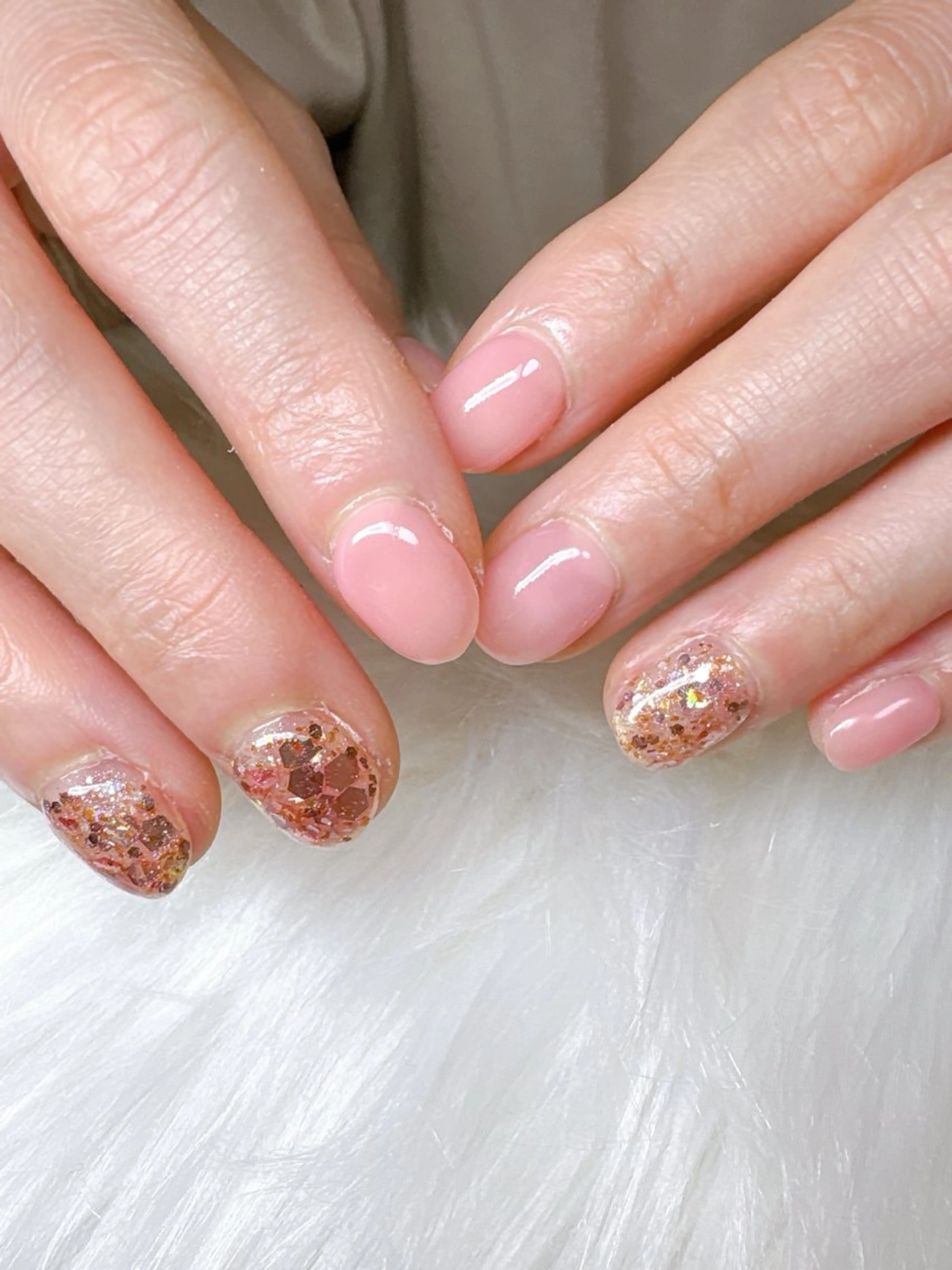 ネイル ECLAT エクラ所属・寺山 千鶴のネイルデザイン