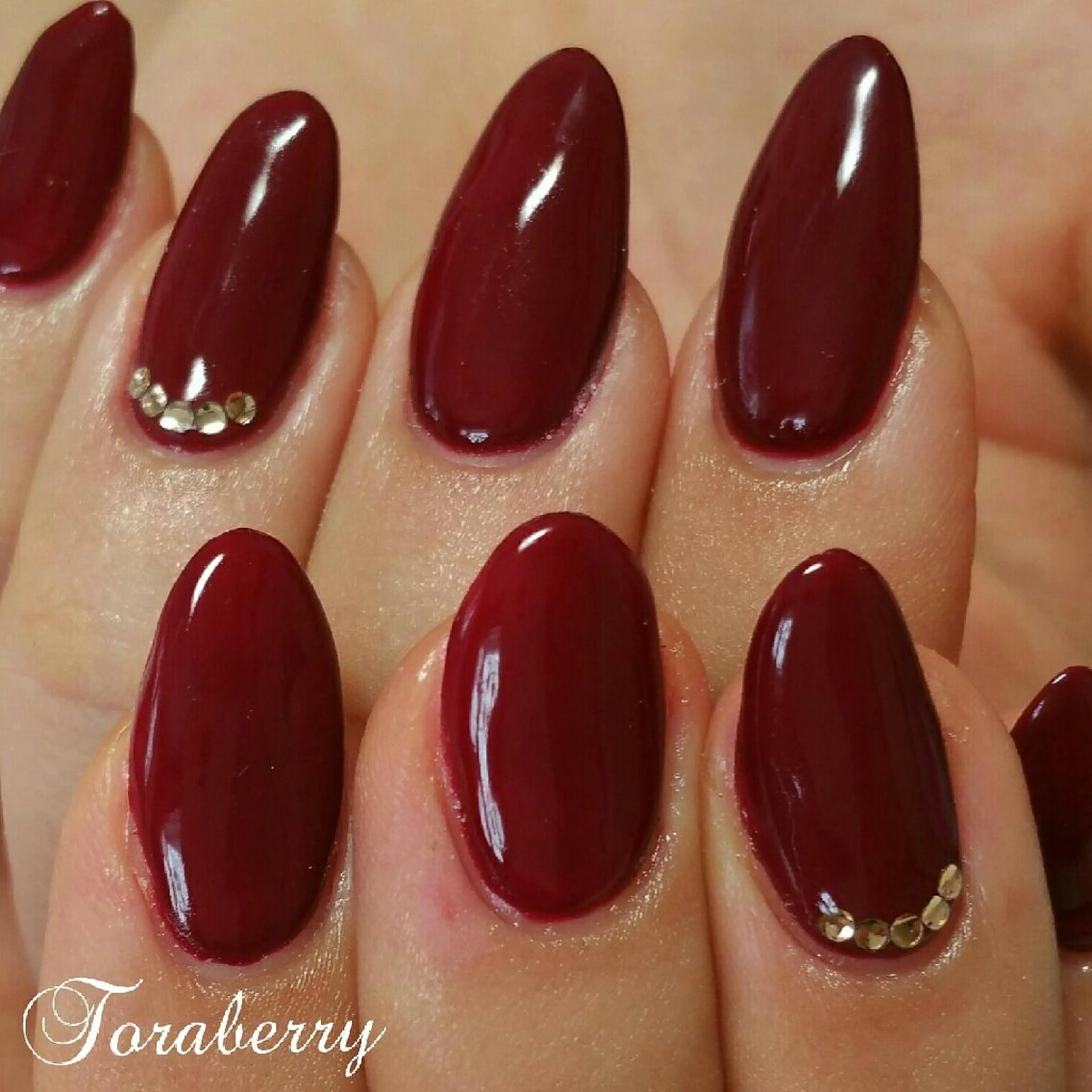 ネイル ボルドー ハンドネイル ネイリスト なつみのネイルデザイン