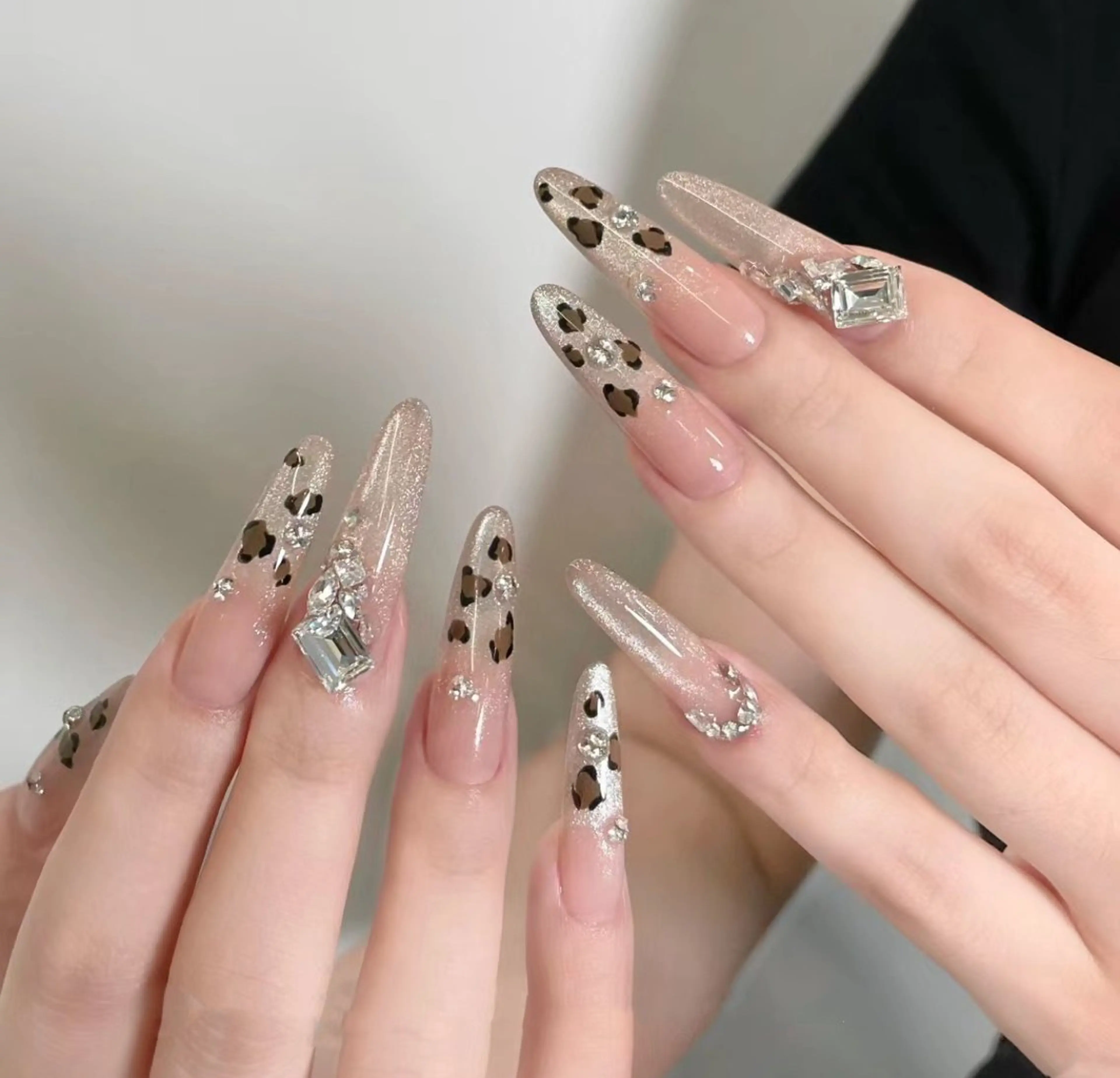 ネイル アートネイル チークネイル フレンチネイル ジェルネイル グリーン YK Beauty Salonのマツエク・マツパデザイン