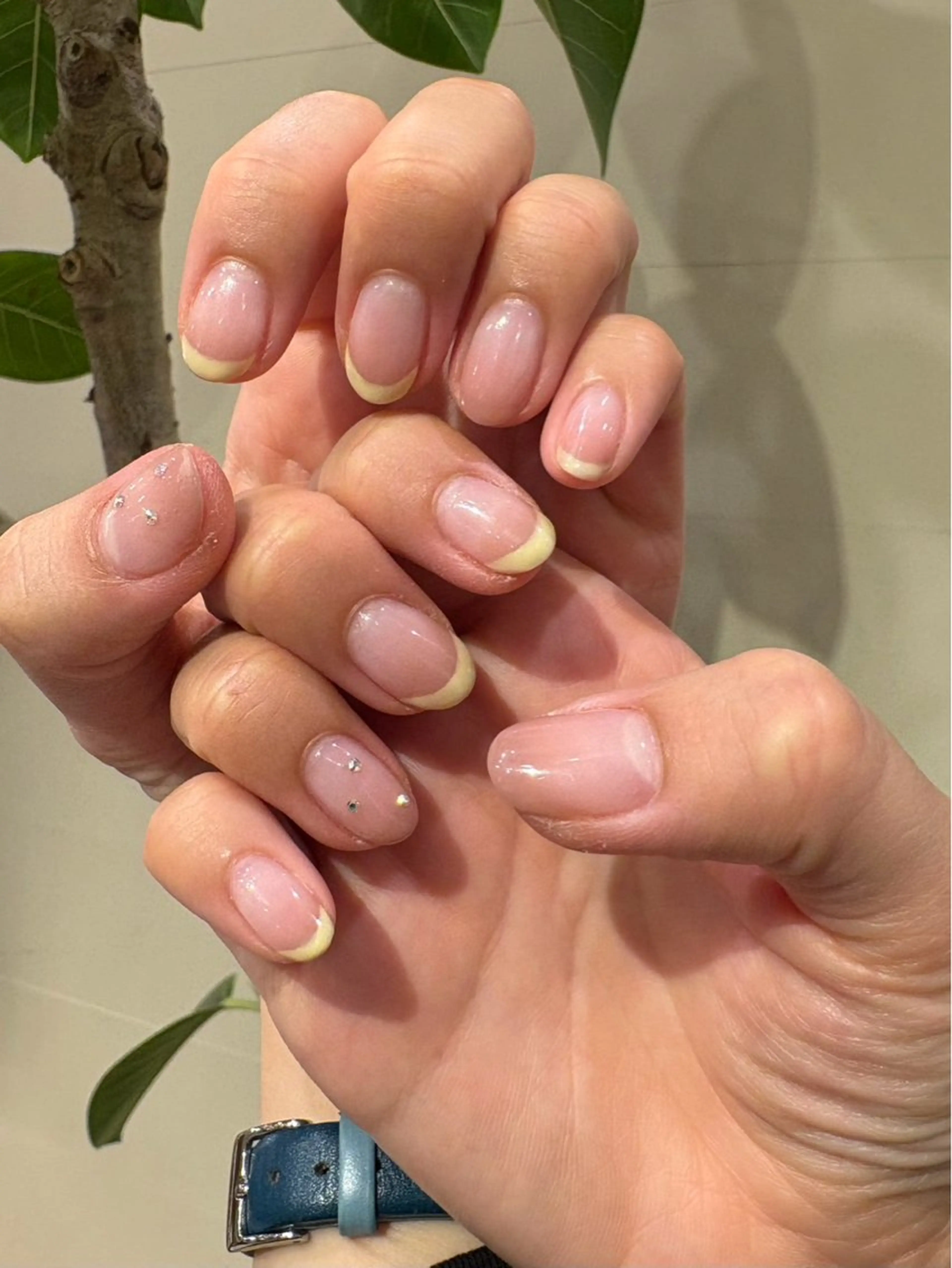 ネイル 大霜 ネイルステーションのネイルデザイン