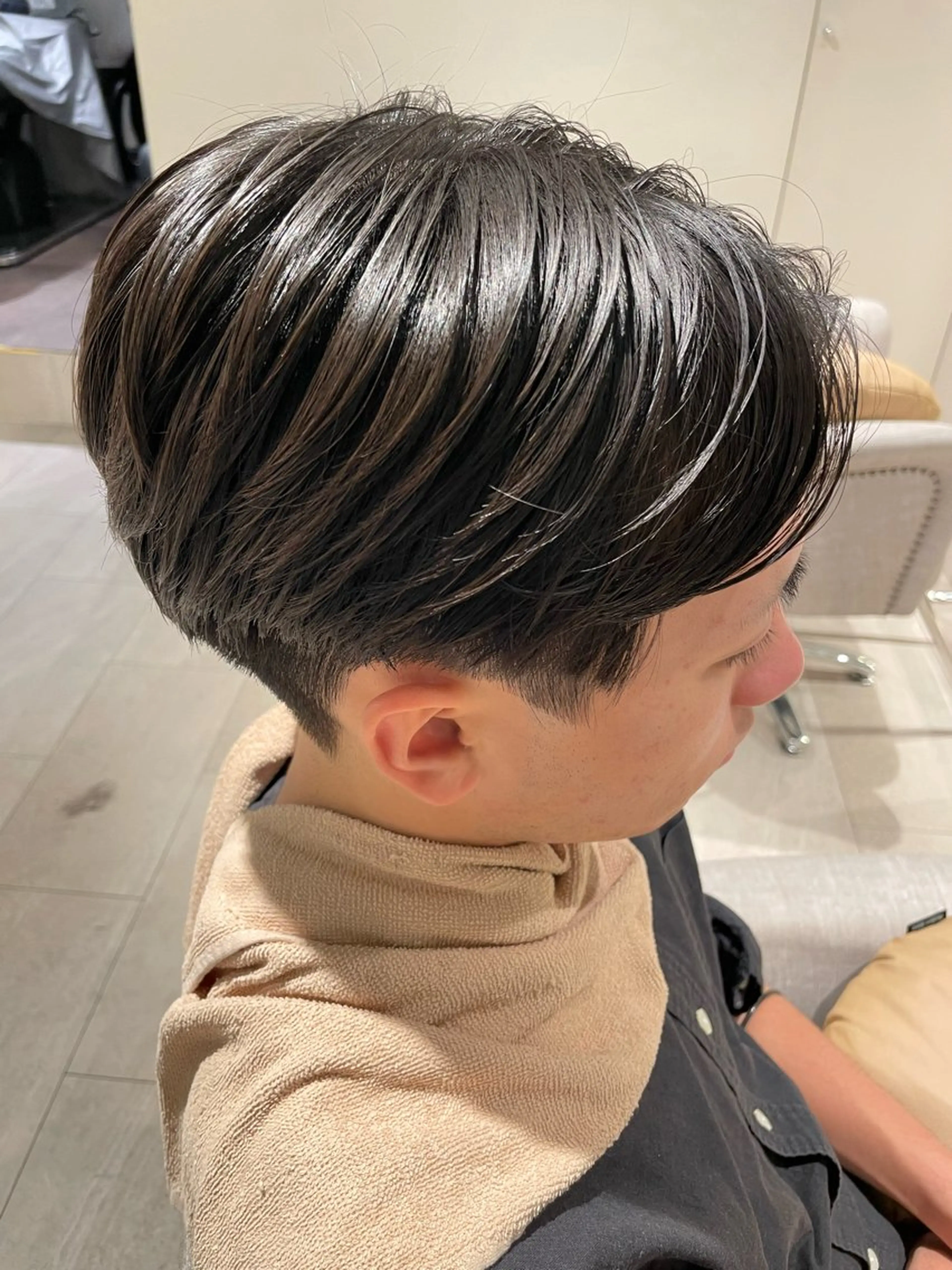 メンズ カット メンズ専門/センター パート/根本 彩永のヘアスタイル