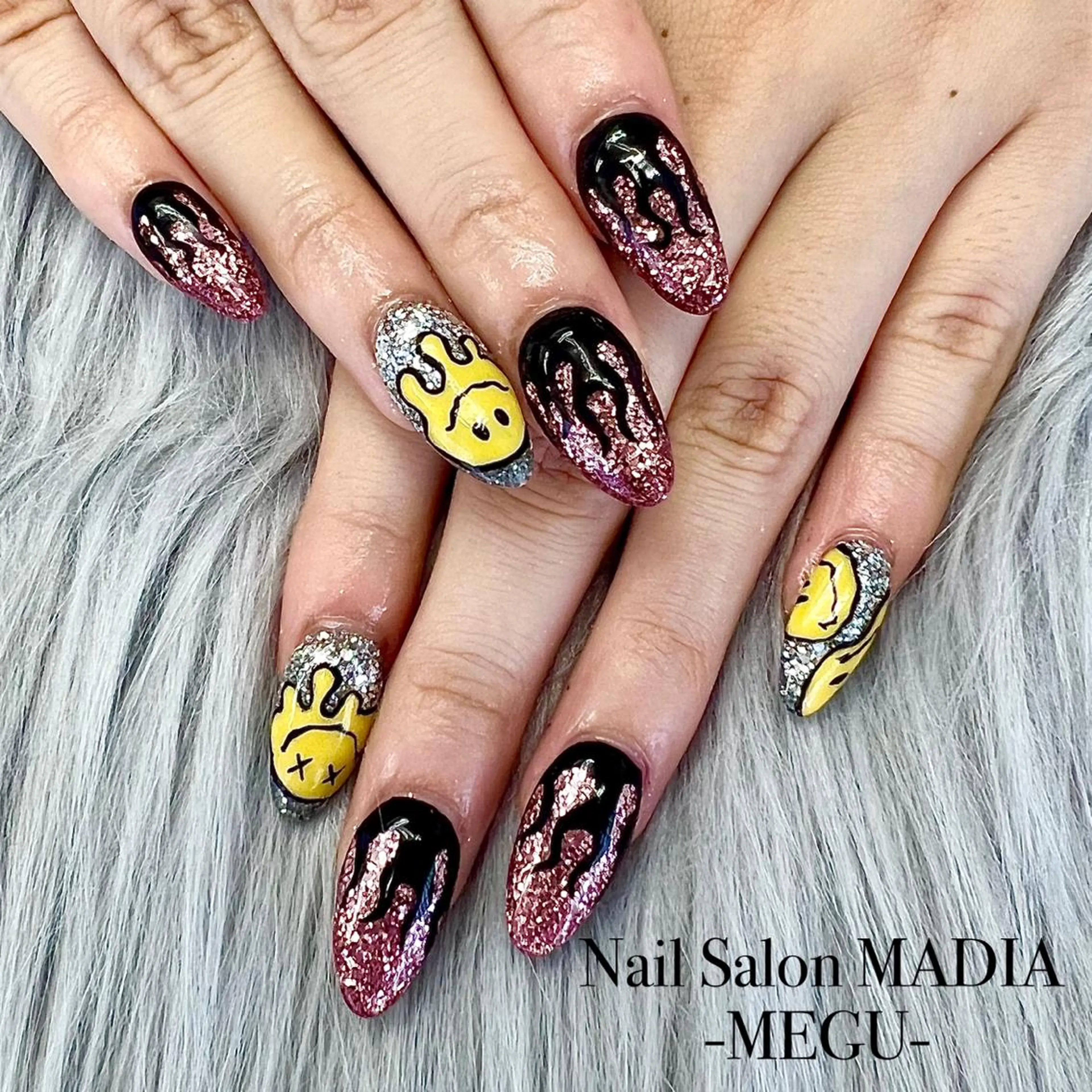 ネイル MADIA藤沢所属・MADIA MEGUのネイルデザイン