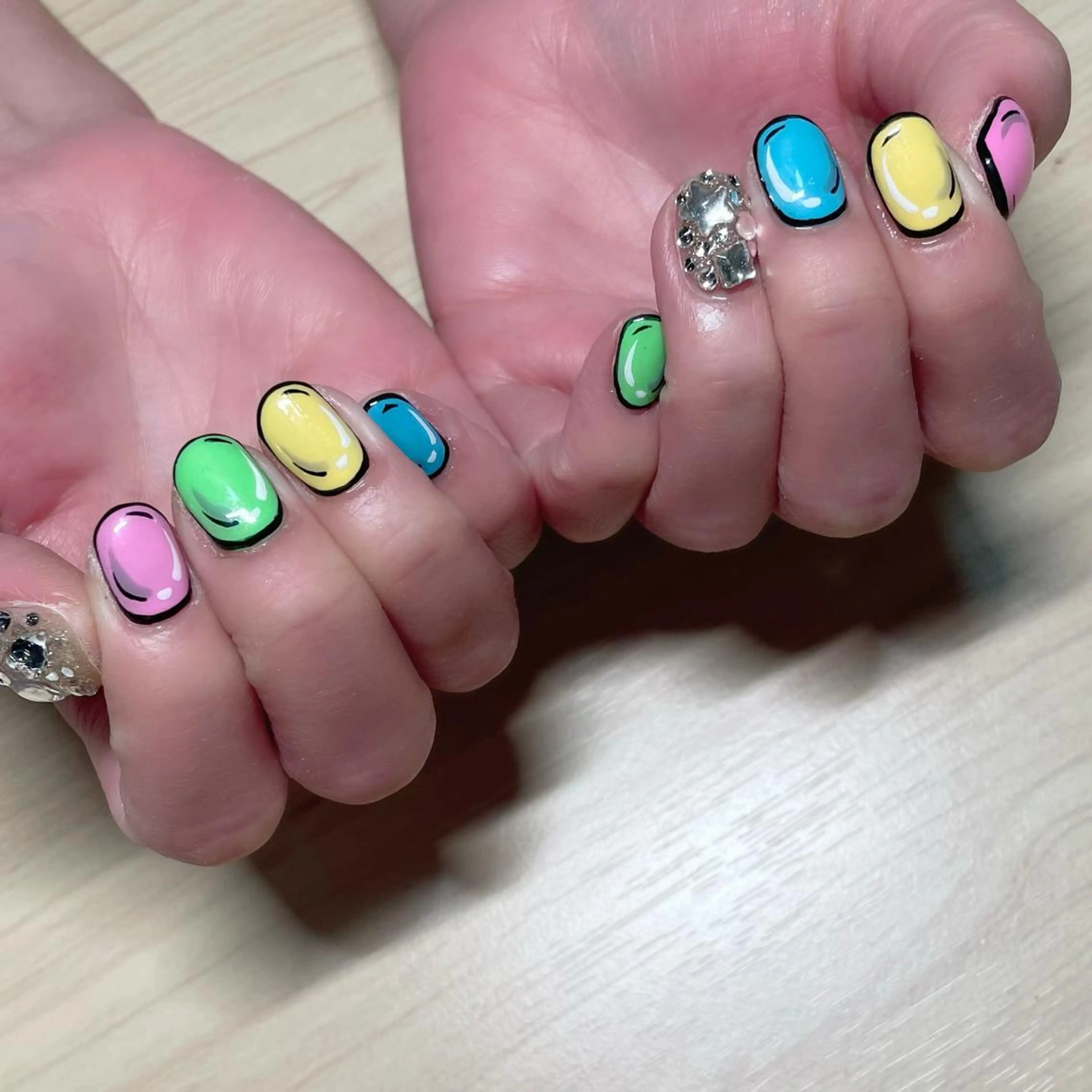 ネイル ハンドネイル y39nail toshiのネイルデザイン