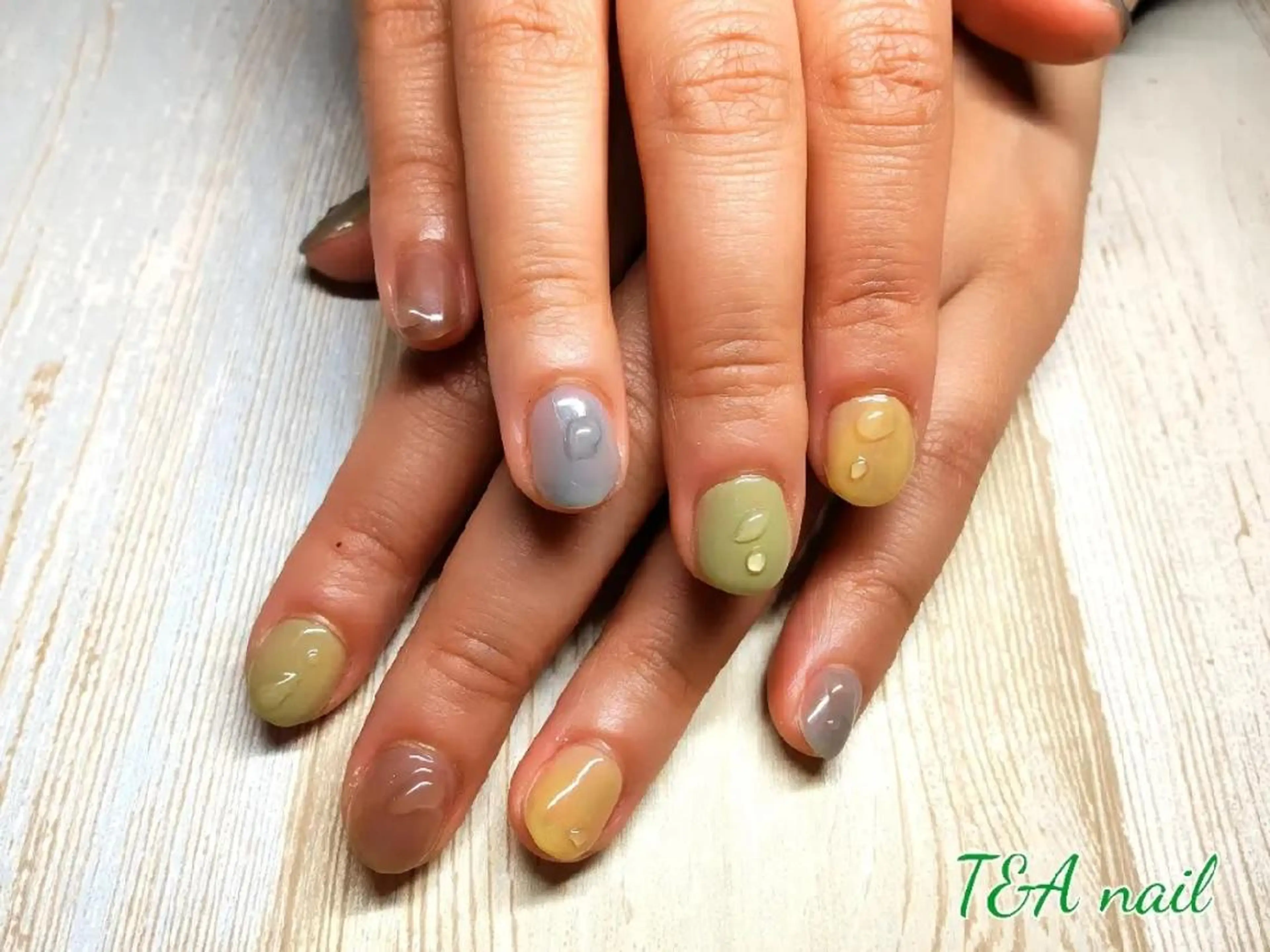 ショート ネイル ショートヘア ジェルネイル ニュアンスネイル スカルプネイル ショートネイル ハンドネイル T&A nailのネイルデザイン