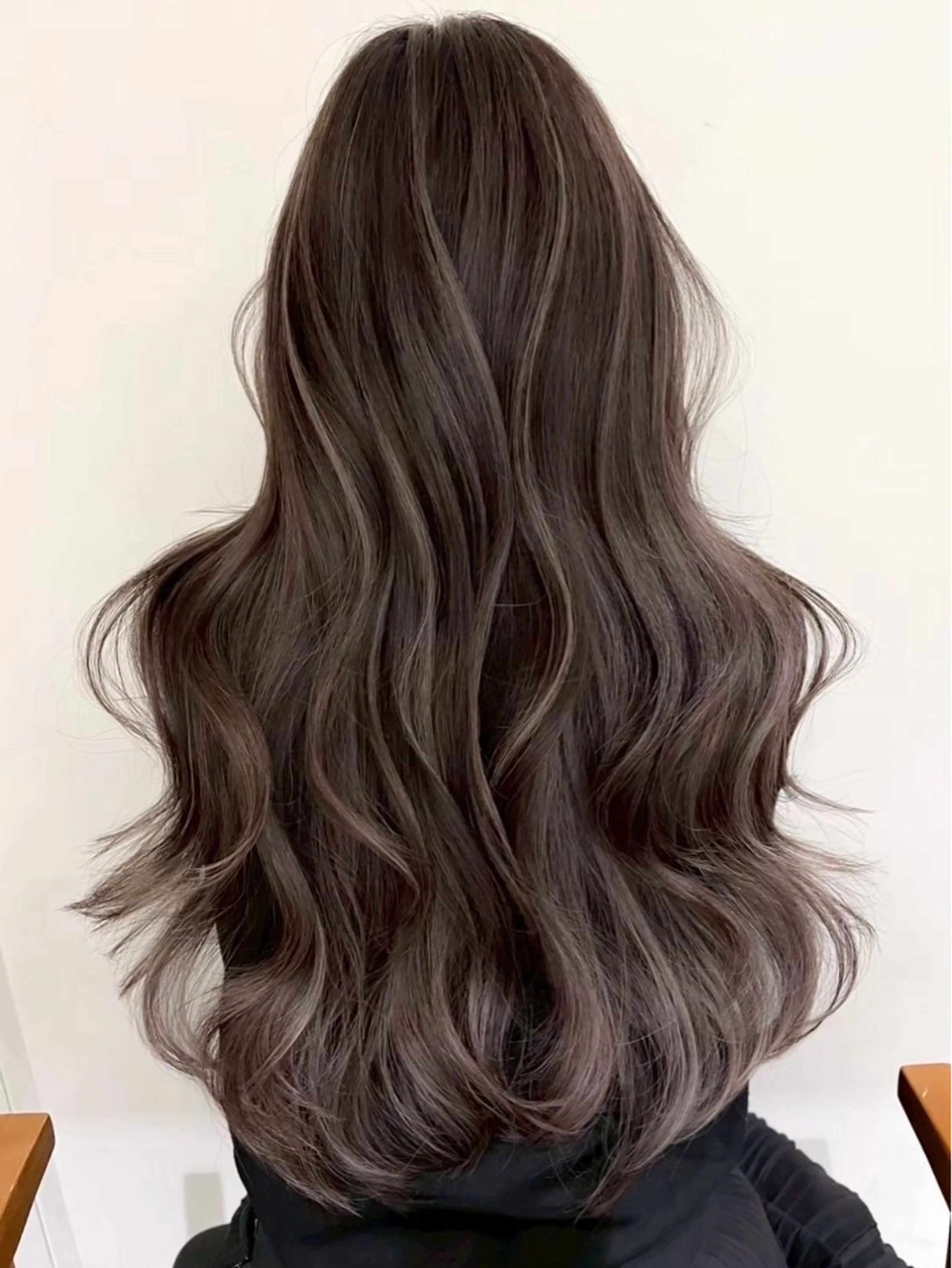 ロング カラー グレージュ ハイライトカラー ハイライト ヘアカラー 🌈透明感カラー🌈 🌟吉田祐介🌟のヘアスタイル