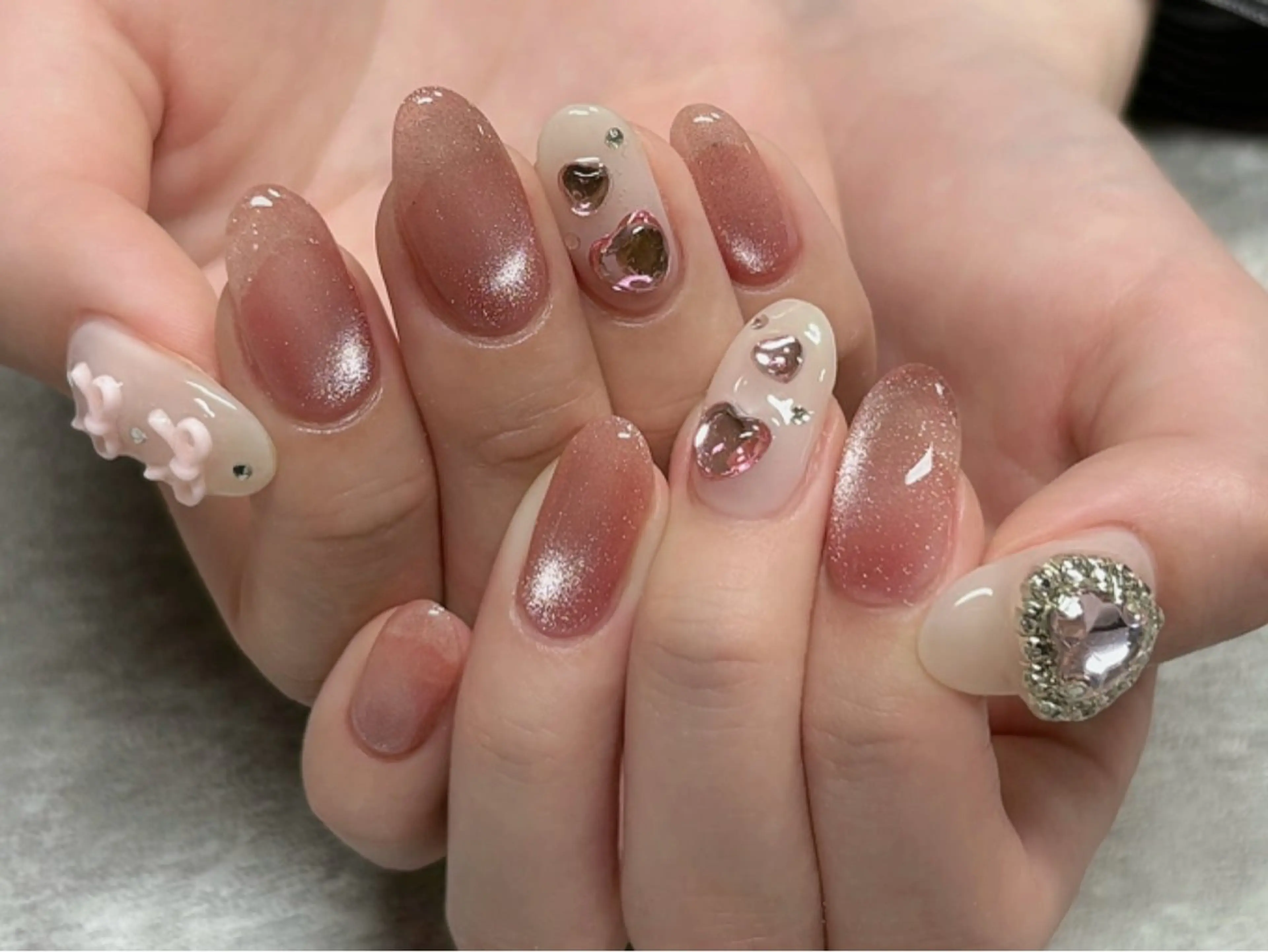 ネイル ハンドネイル Protea きぬがわ らむのネイルデザイン