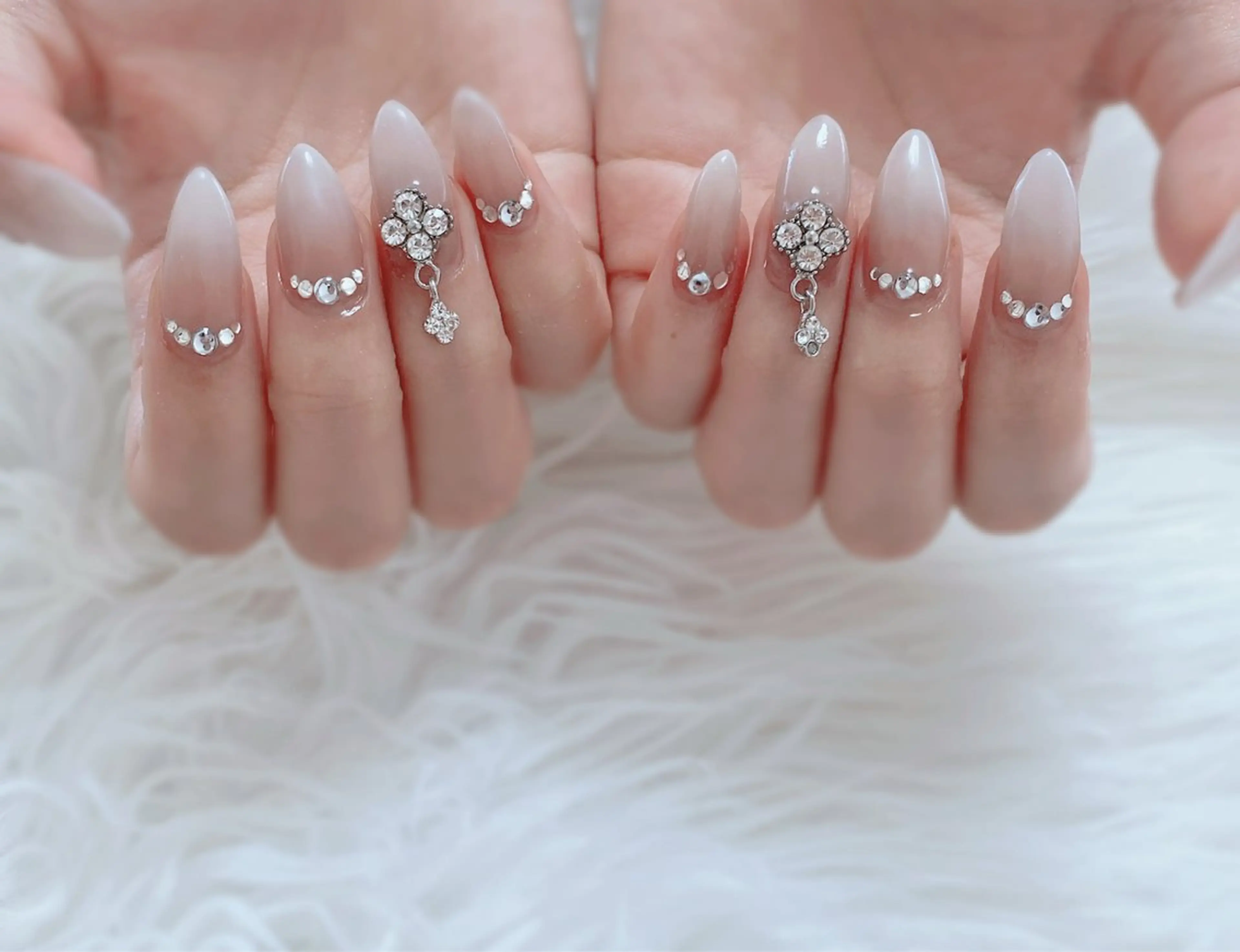 ネイル ESPOIR Ｎのネイルデザイン