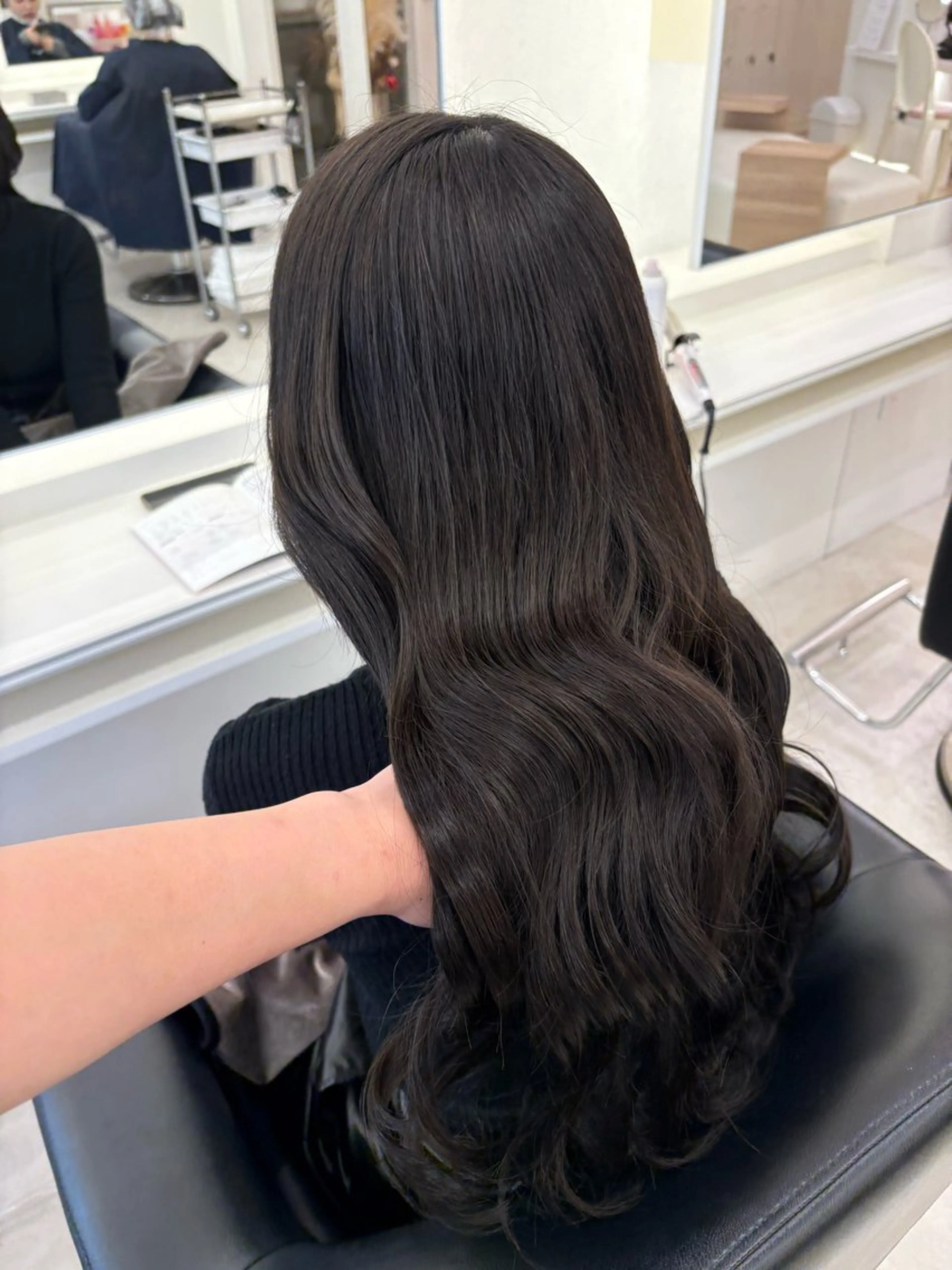 ロング カラー ヘアカラー ParveMix 楠本結菜のヘアスタイル