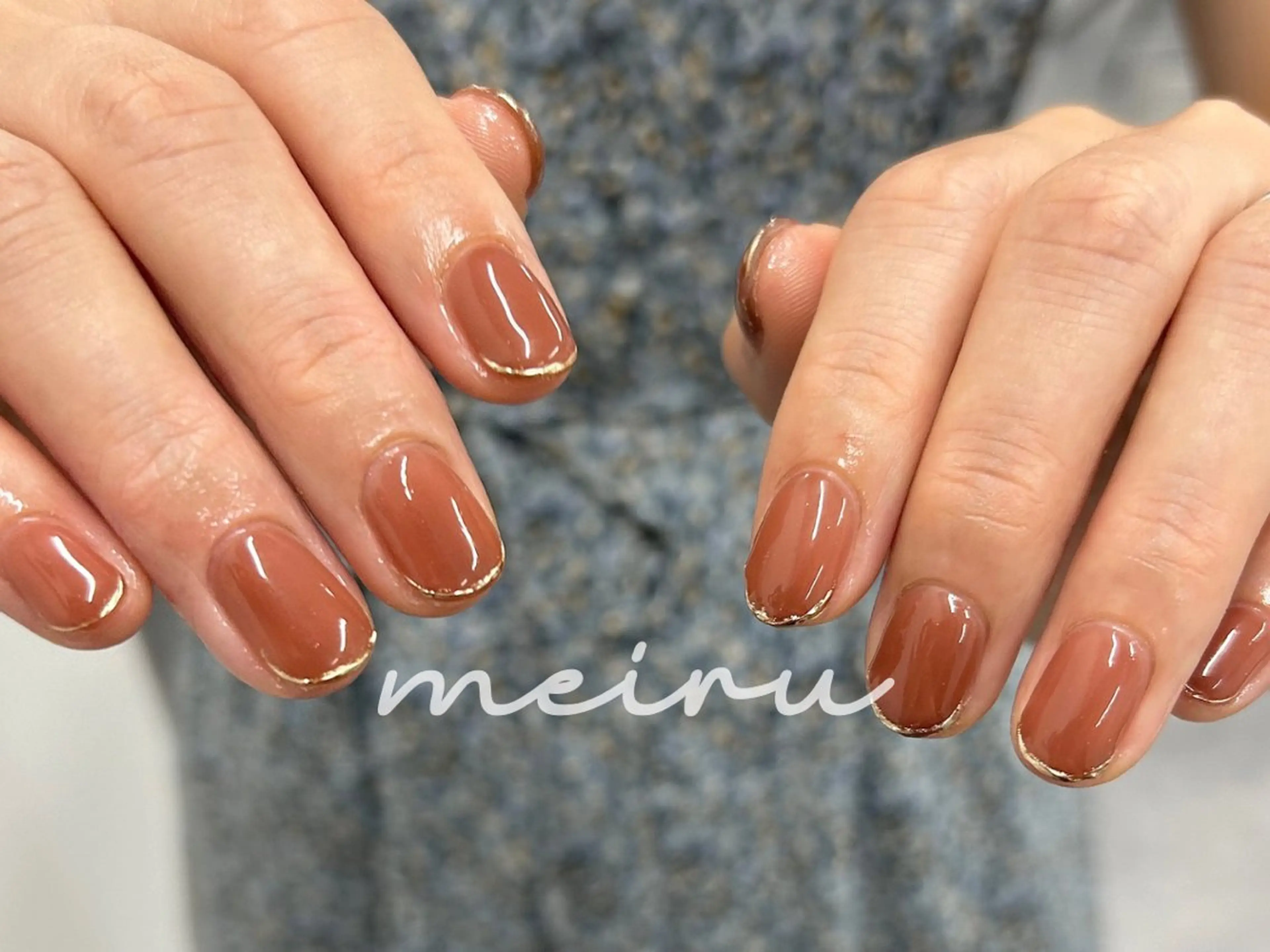 ネイル ゴールド ミラーネイル ワンカラーネイル 🤍meiru 🤍ネイリストのネイルデザイン