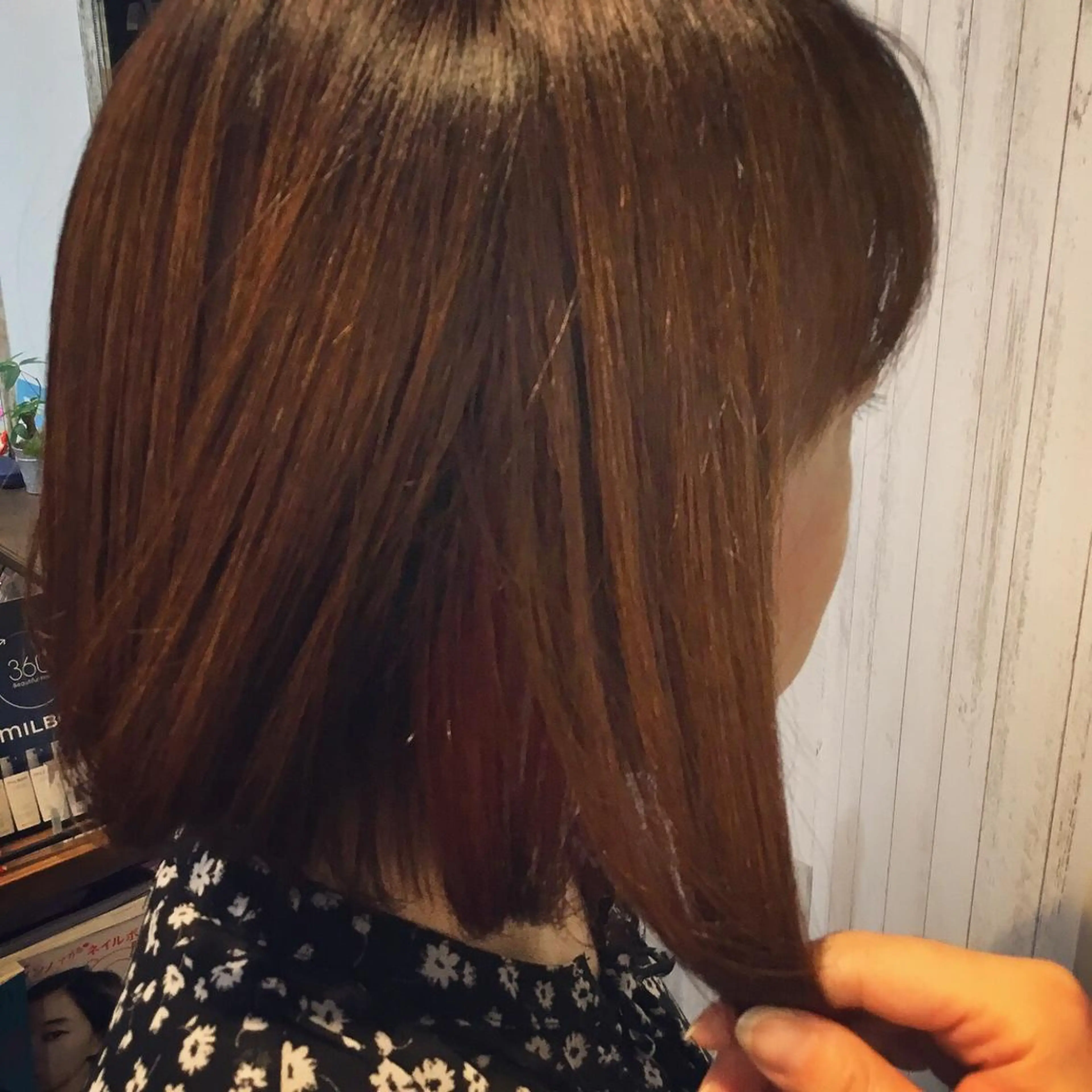 ミディアム カラー embrace エンブレイスのヘアスタイル