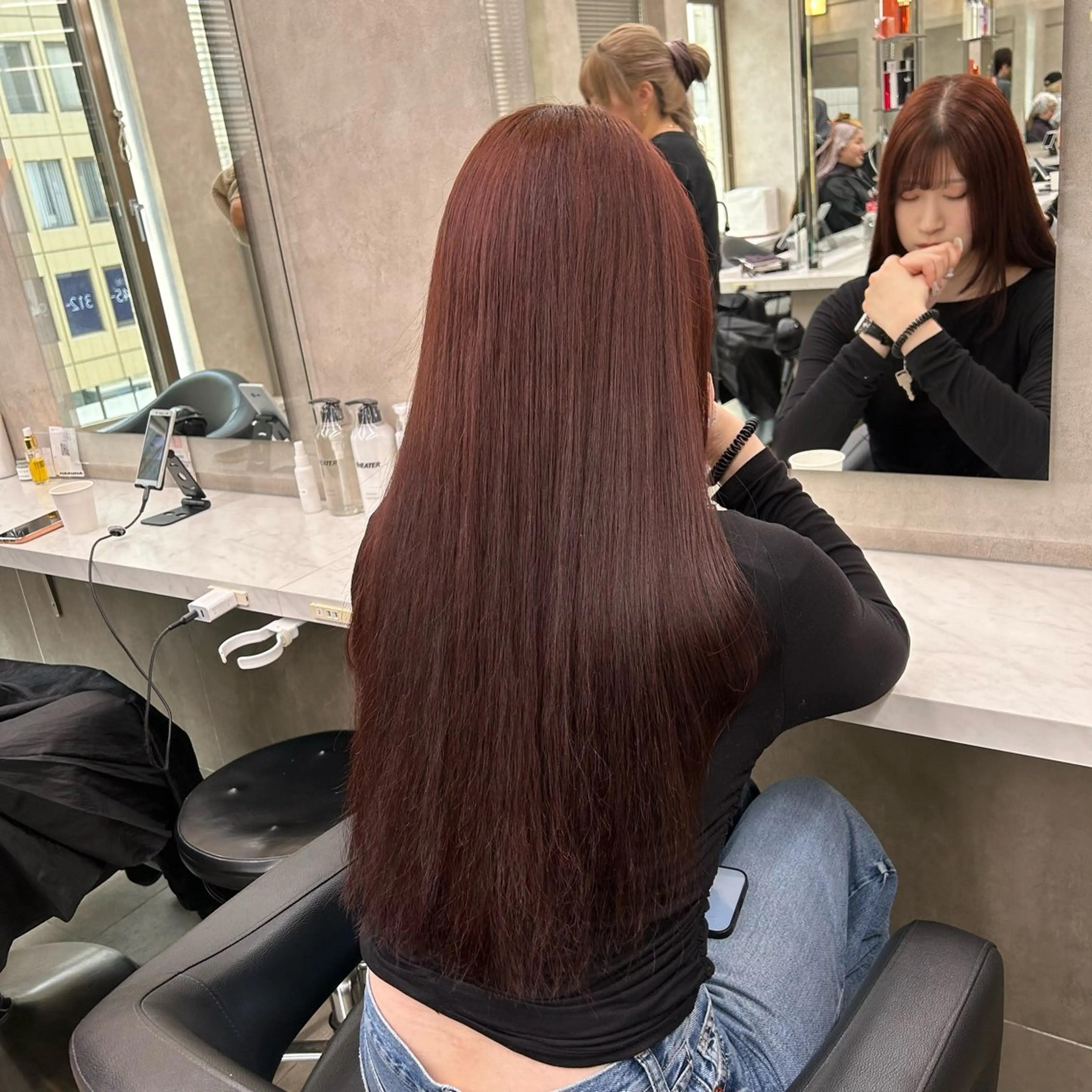 カラー 透明感ベージュ🤎 ナチュラルレイヤーのヘアスタイル