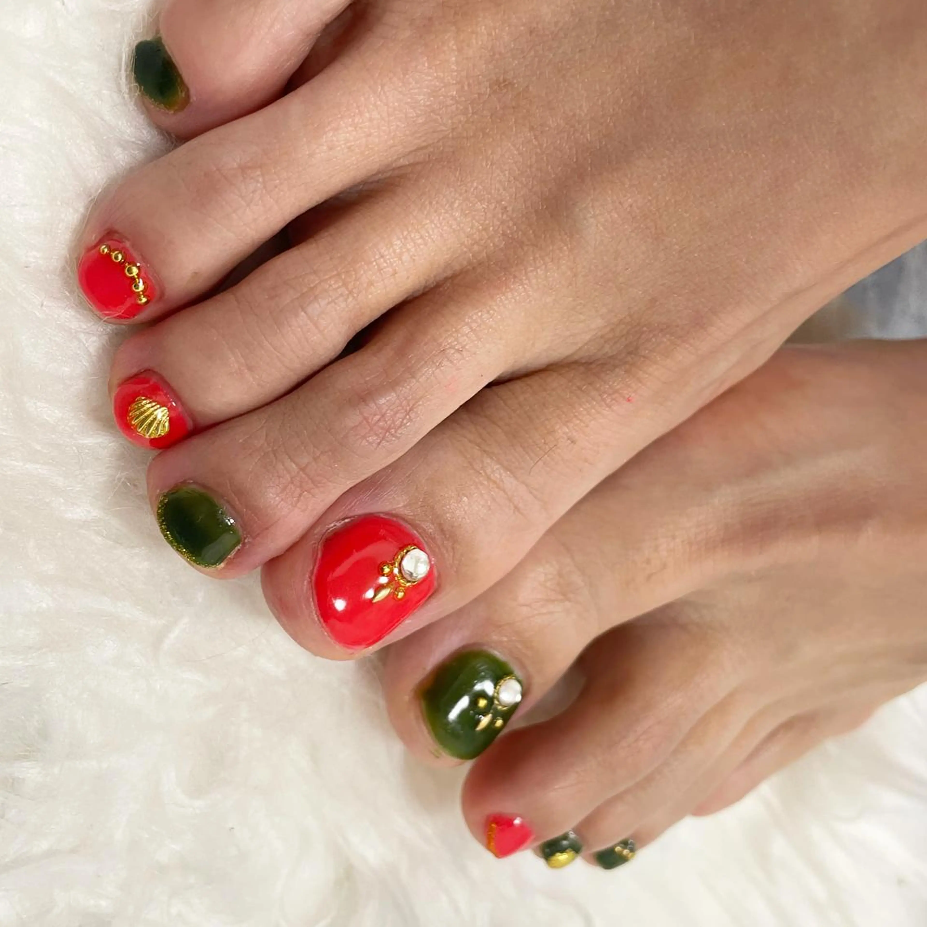 ネイル nail.gorin所属・吉村 優子のネイルデザイン