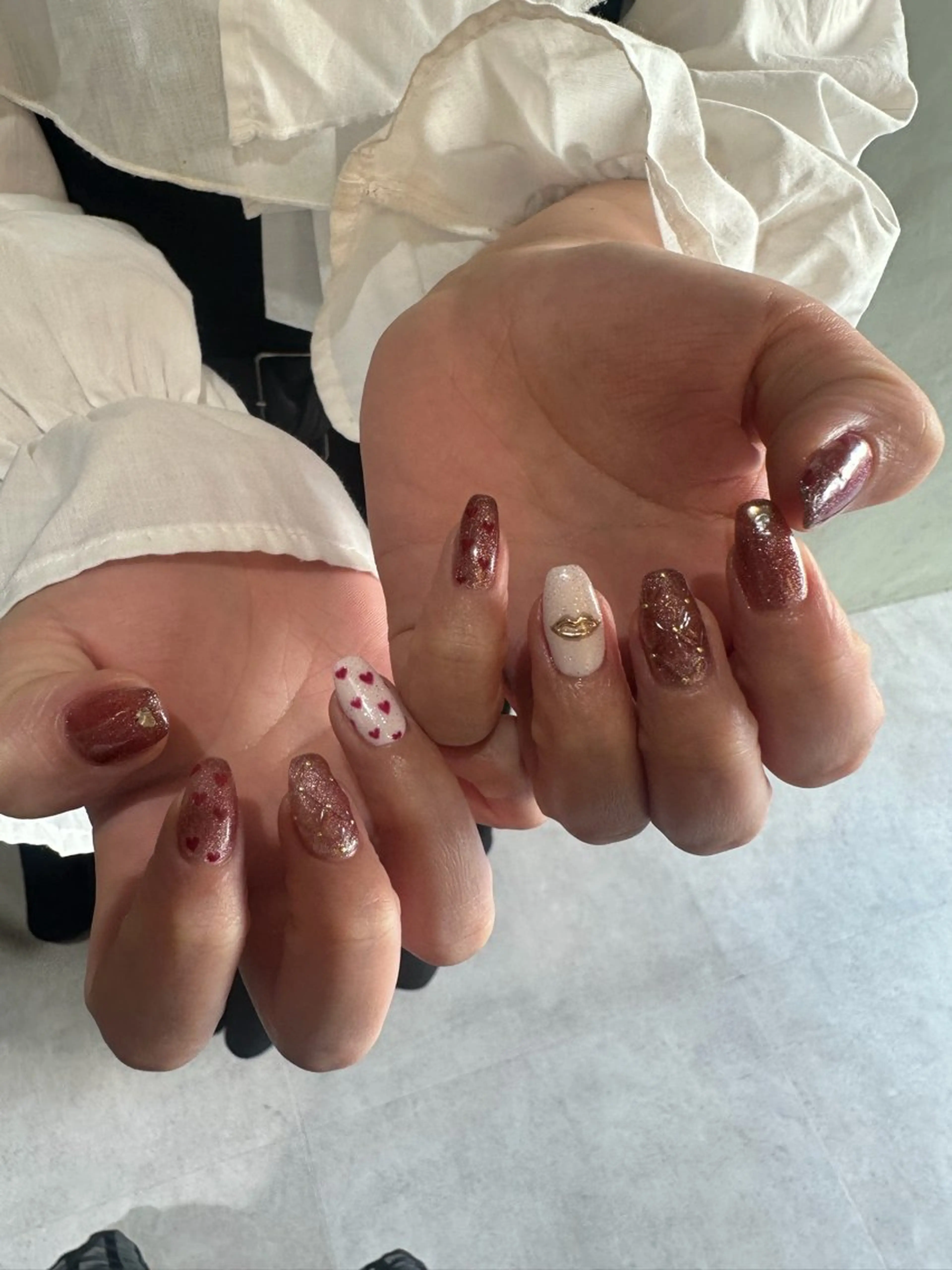 ミディアム She Nail studio原宿店所属・akari原宿 プライベートサロンのネイルデザイン