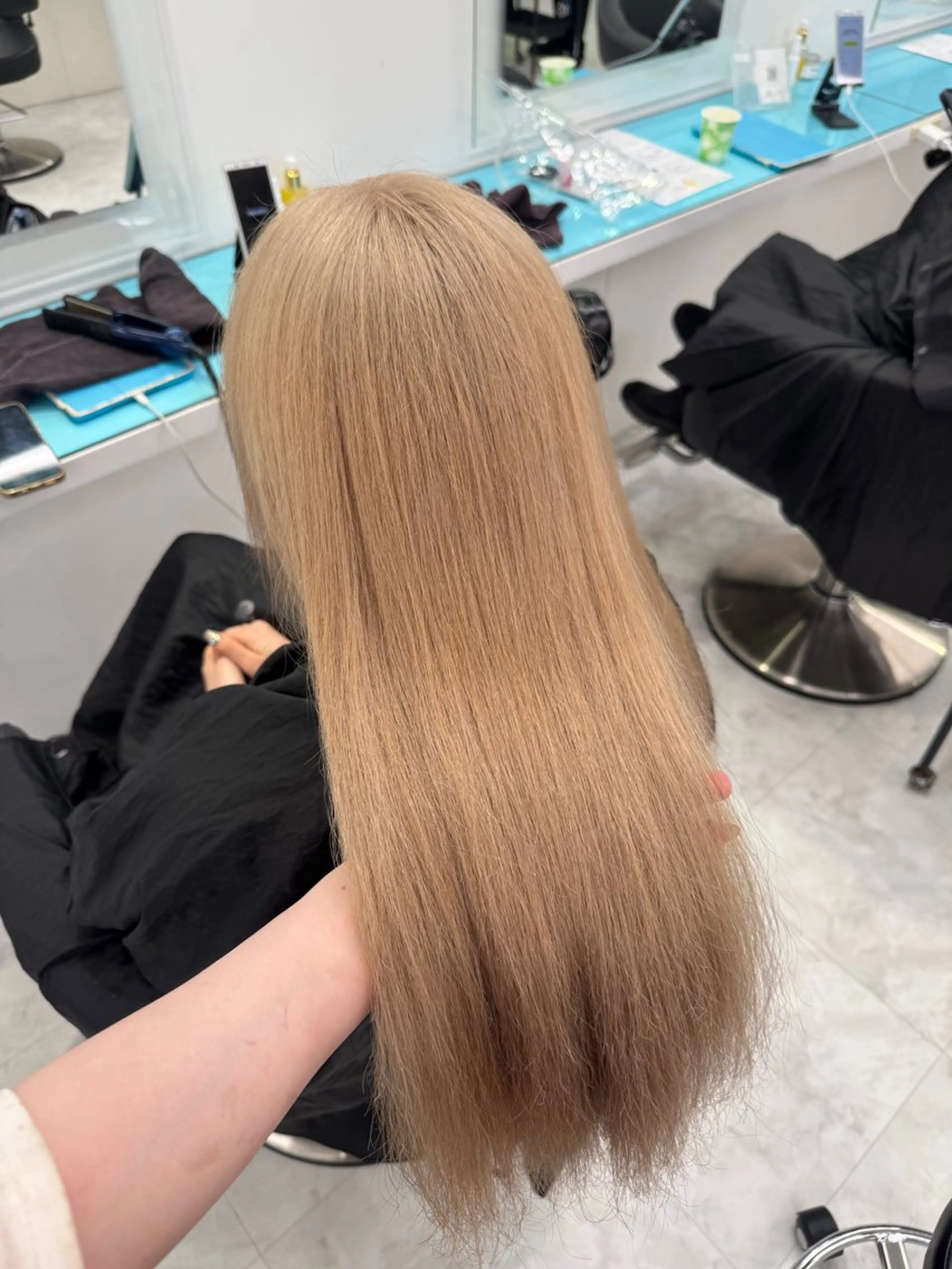 カラー 透明感ベージュ🤎 manami👒🌿のヘアスタイル