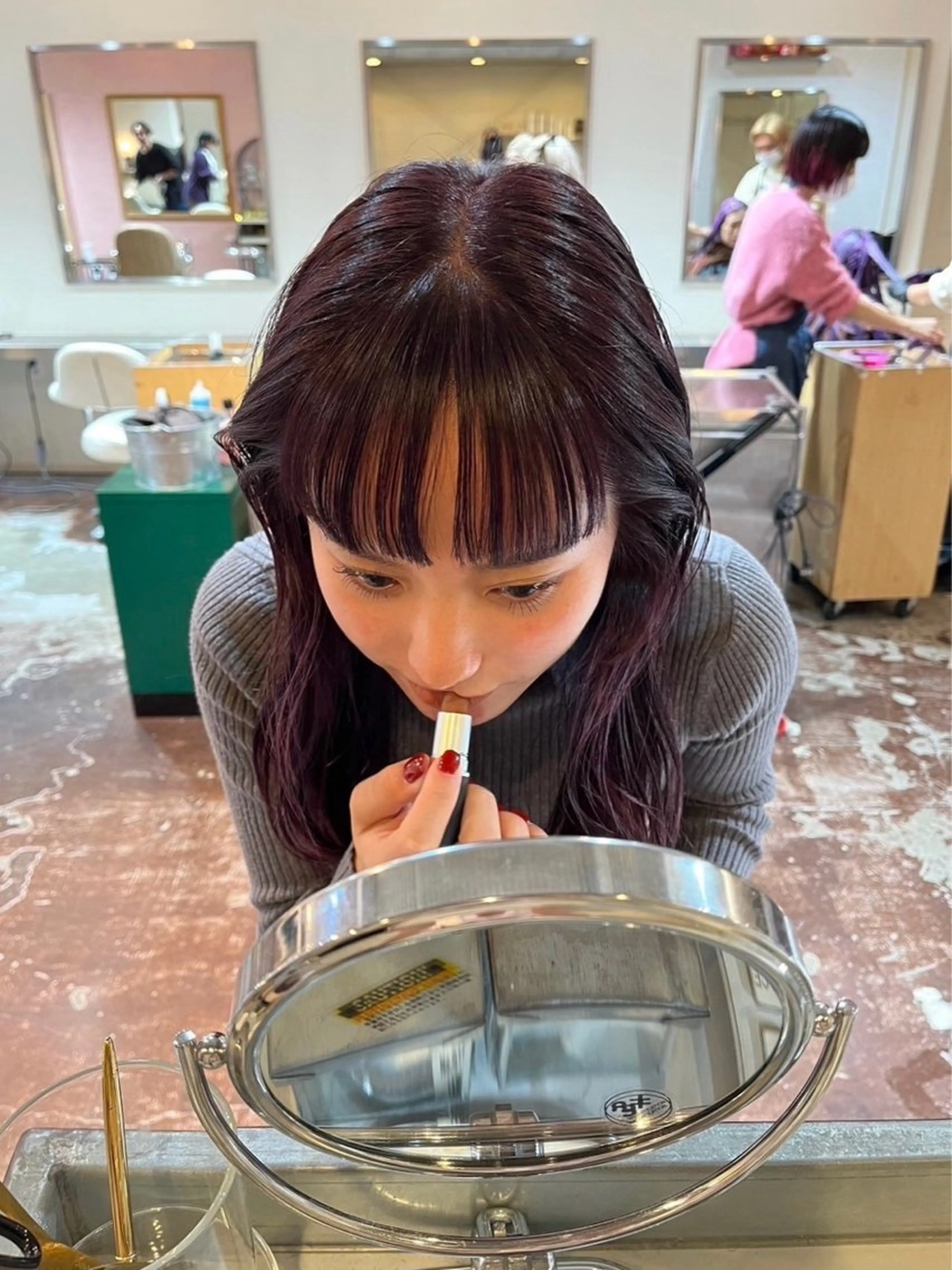 セミロング カラー パープルカラー トリートメント カット ヘアカラー トリートメント iru所属・レイヤーカット/ ハイトーン/mikiのヘアスタイル