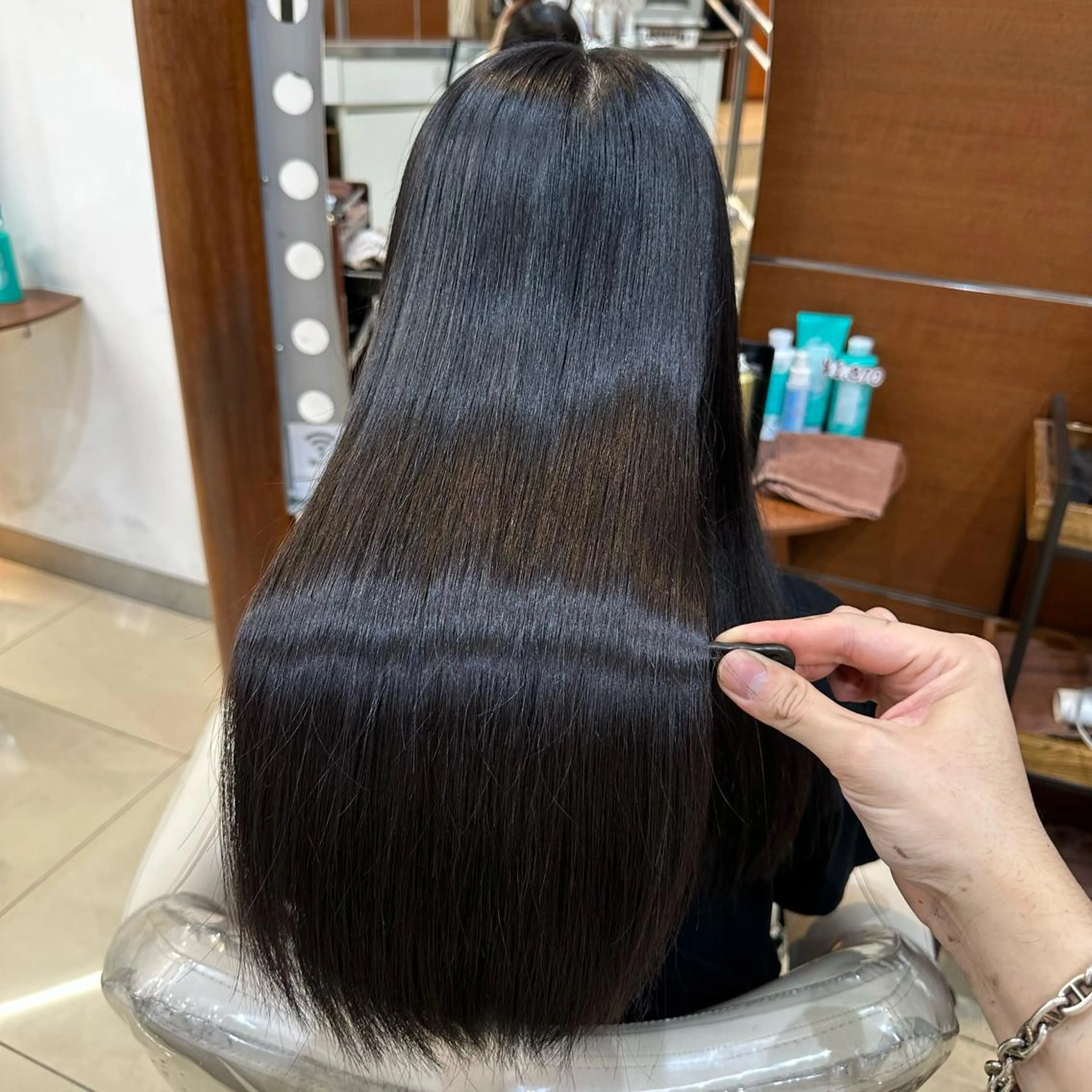 ロング パーマ 縮毛矯正 トリートメント 縮毛矯正/髪質改善 /韓国風　山川春輝のヘアスタイル
