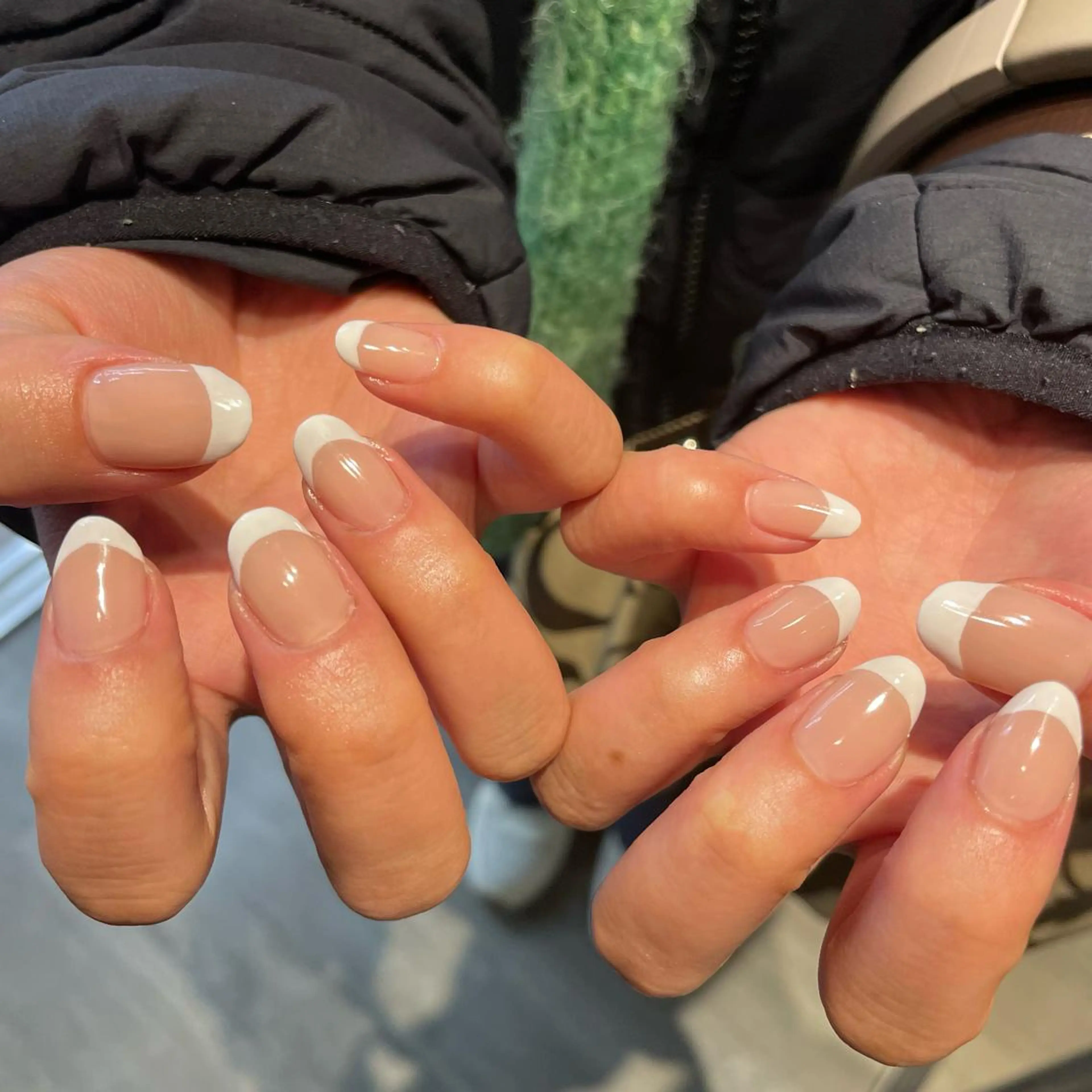 🖤フレンチネイル🖤 ⭐️オフ込み⭐️の写真