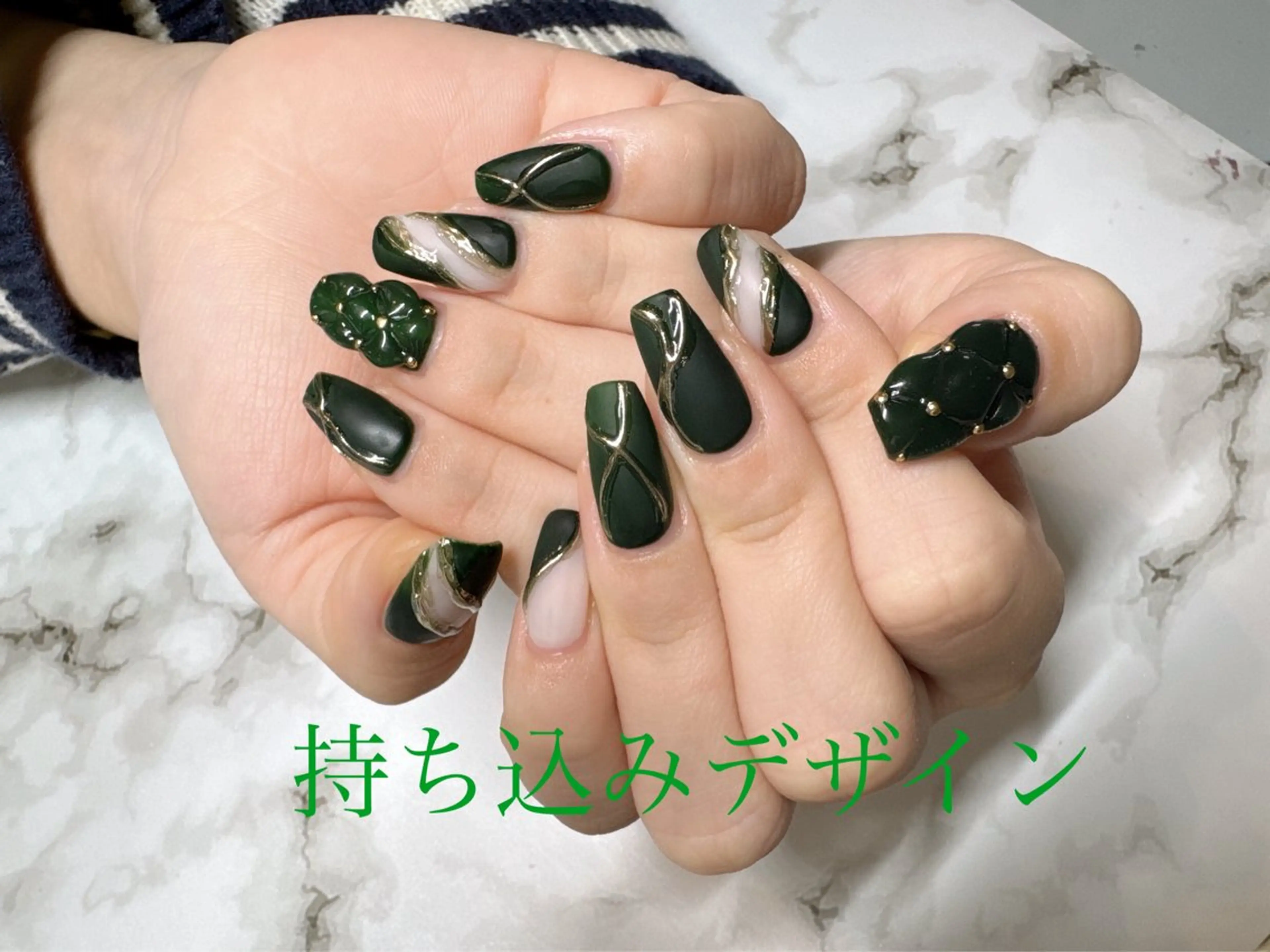 ネイル Odon Beauty  nail  salon所属・ソコ ソコのネイルデザイン