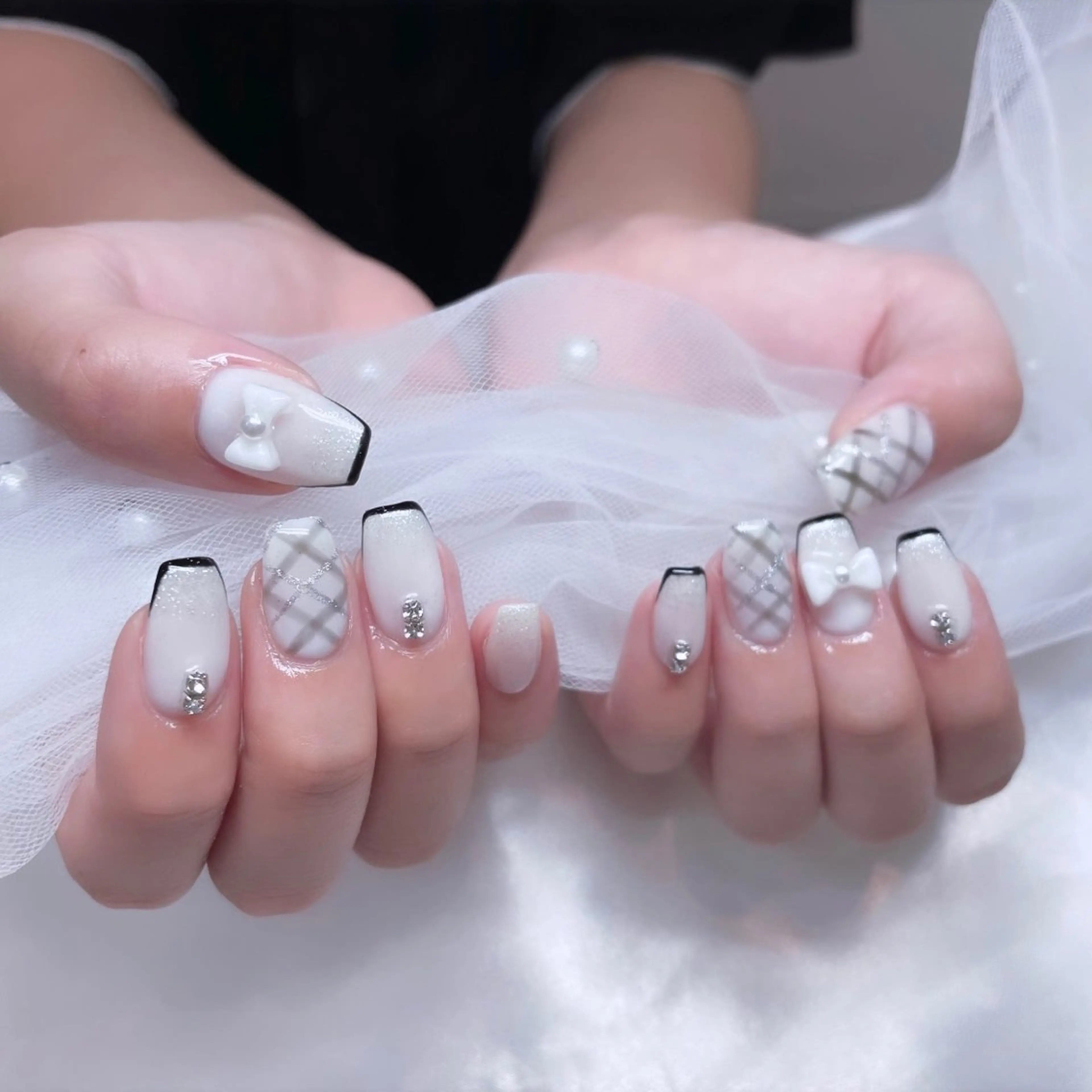 ネイル ハンドネイル Rieko EMINAL恵比寿のネイルデザイン