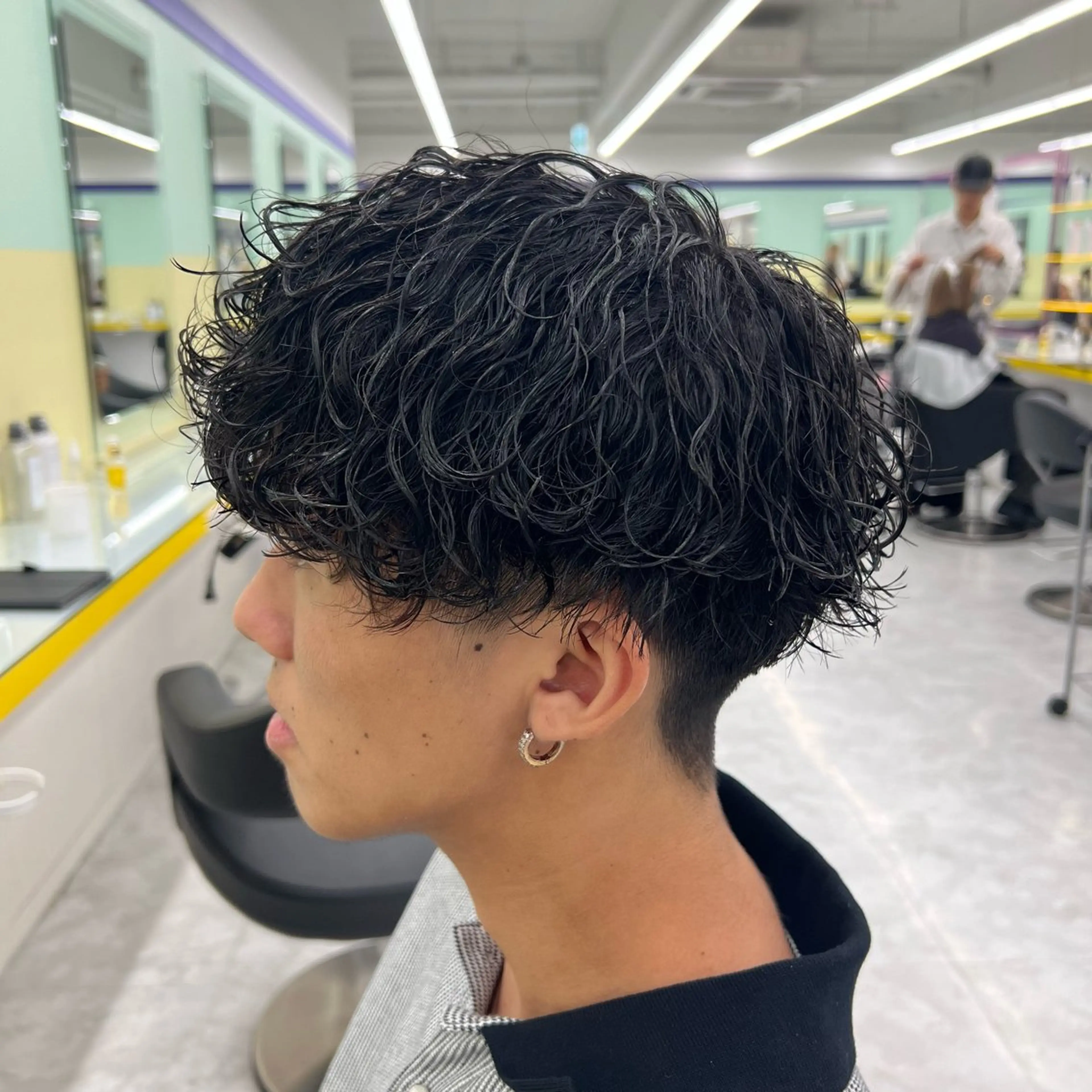 ショート パーマ メンズ *モデル募集🤍横浜 透明感カラー🫧のヘアスタイル