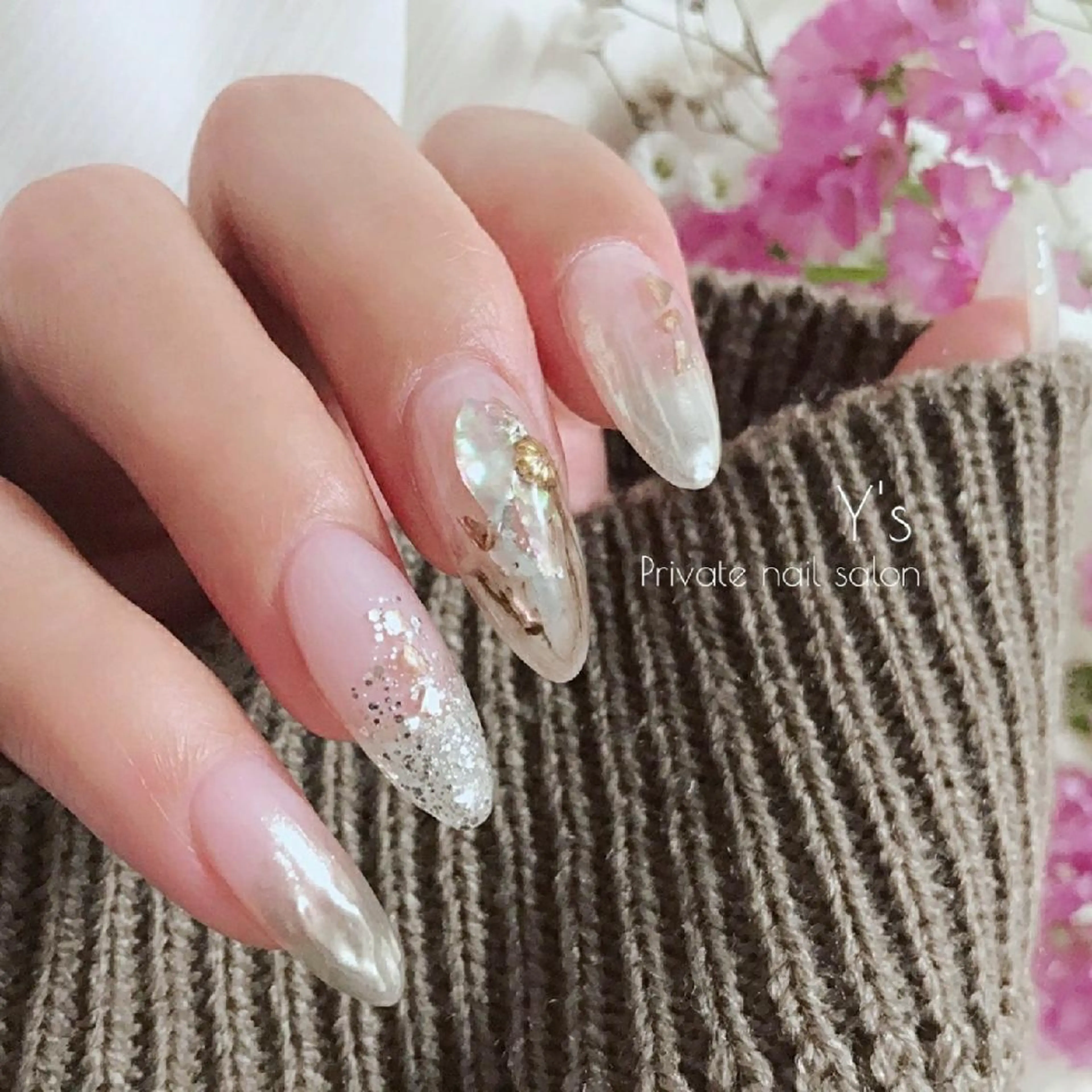 ネイル YUMI NAGAI  のネイルデザイン