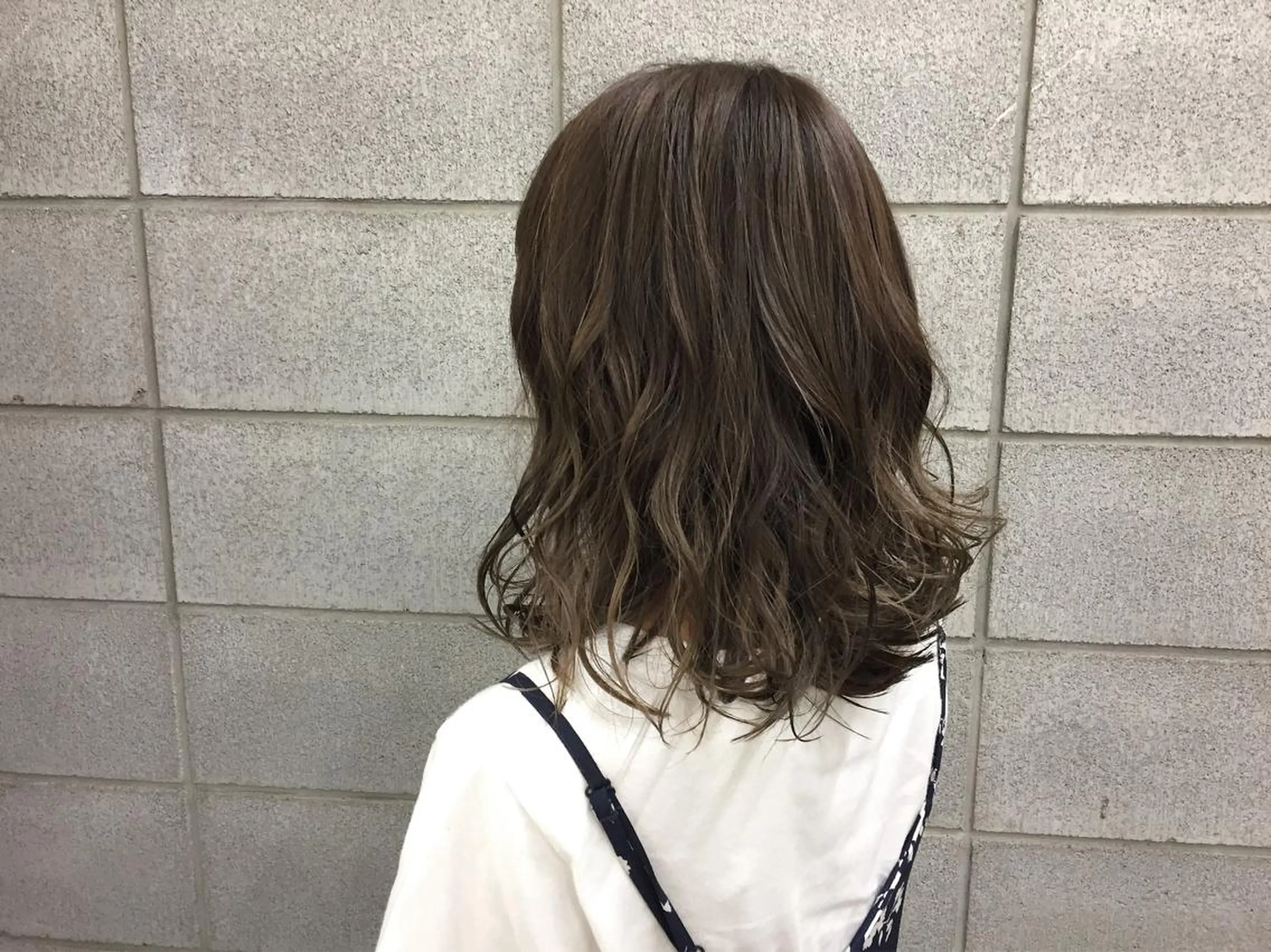 ミディアム カラー camillahair所属・ITO YUKIのヘアスタイル