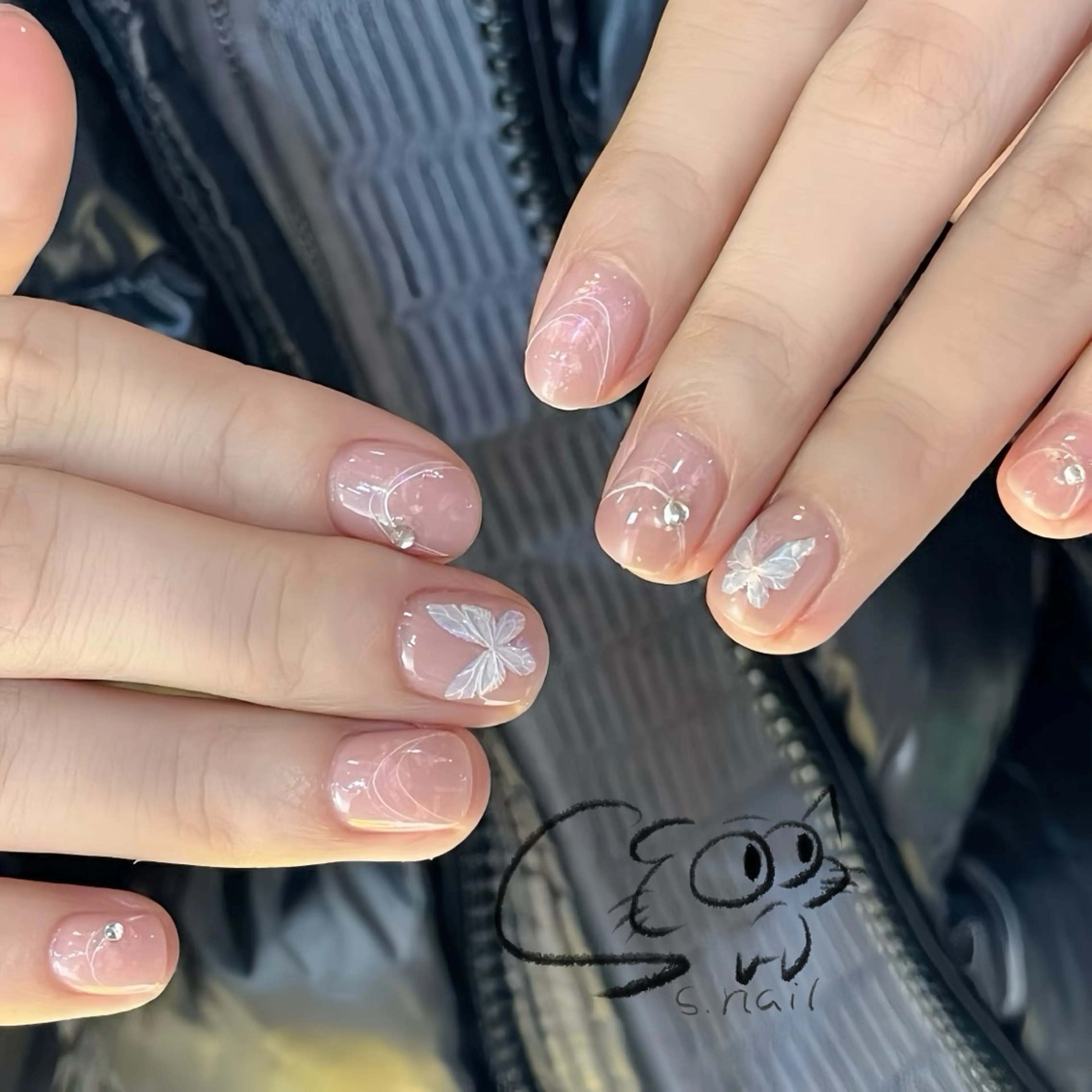 ネイル チークネイル フレンチネイル グラデーション マグネットネイル ワンカラーネイル ハンドネイル S.nail所属・S.nail _のネイルデザイン