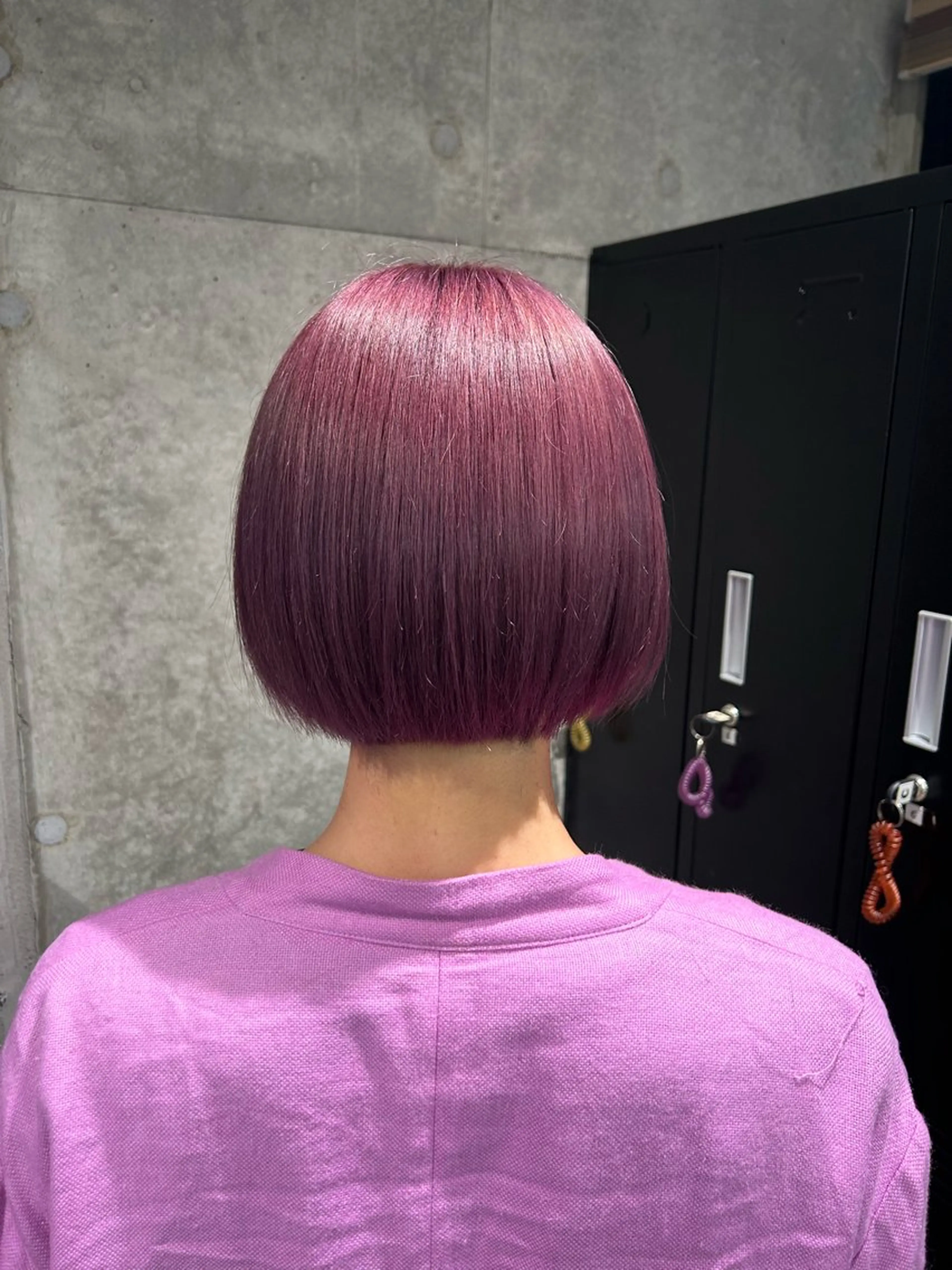 ショート カラー ハイトーンカラー ラベンダーカラー ラベンダーピンク ピンクカラー カット ヘアカラー トリートメント hina💟 透明感カラーのヘアスタイル