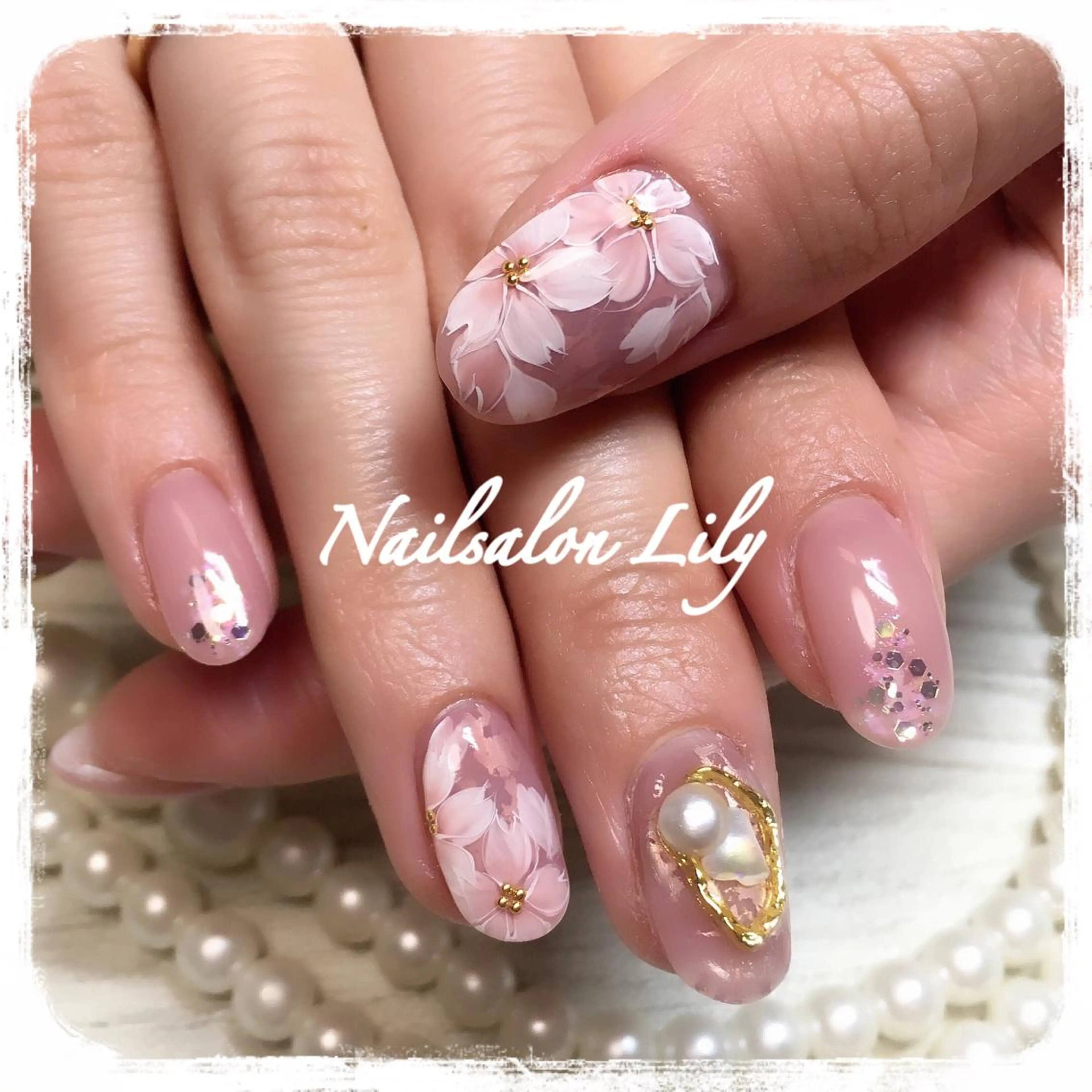 ネイル 桜ネイル 春ネイル Nailsalon Lilyのネイルデザイン