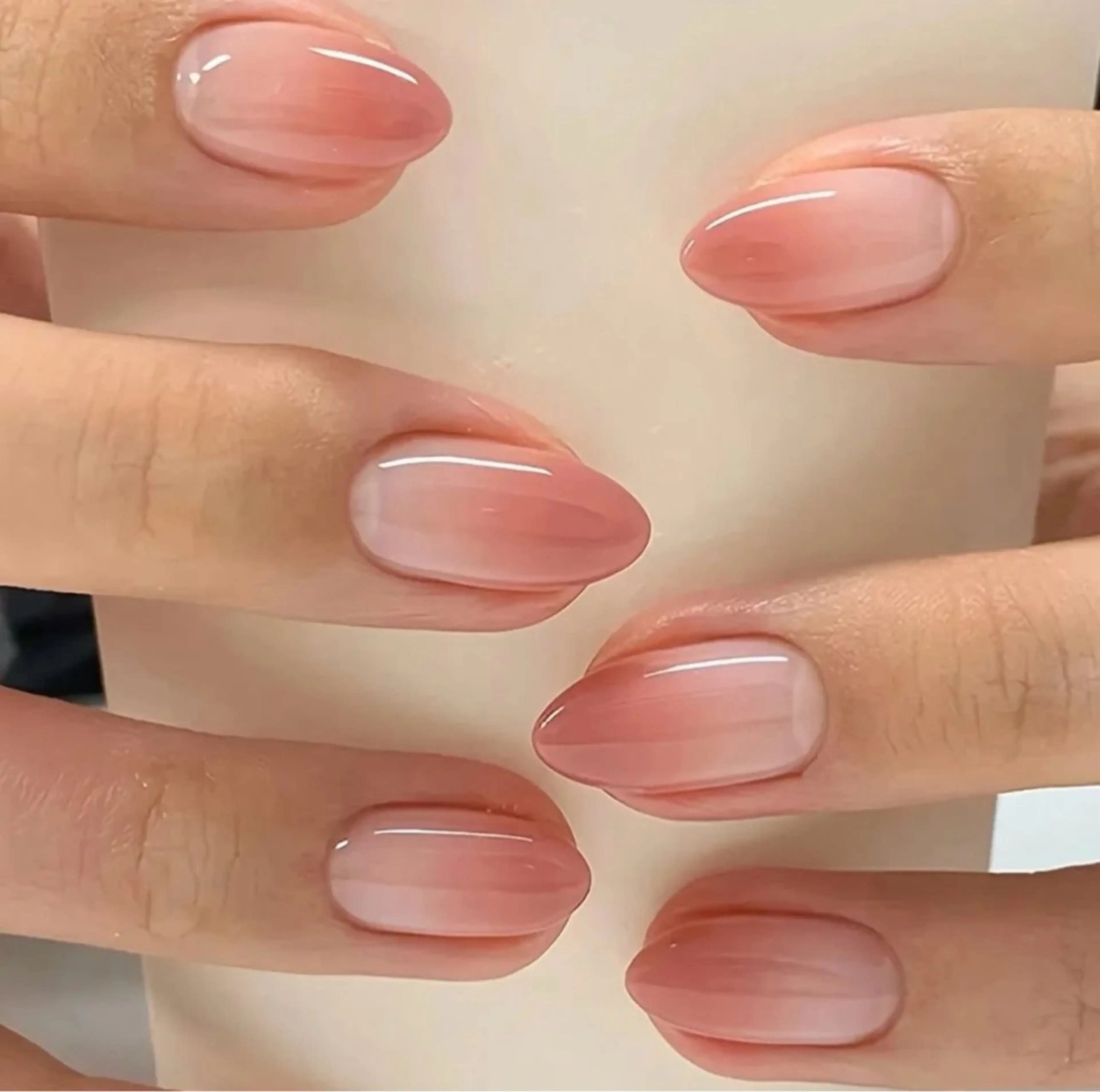 ネイル ハンドネイル Hanni ANA.CHUOのネイルデザイン