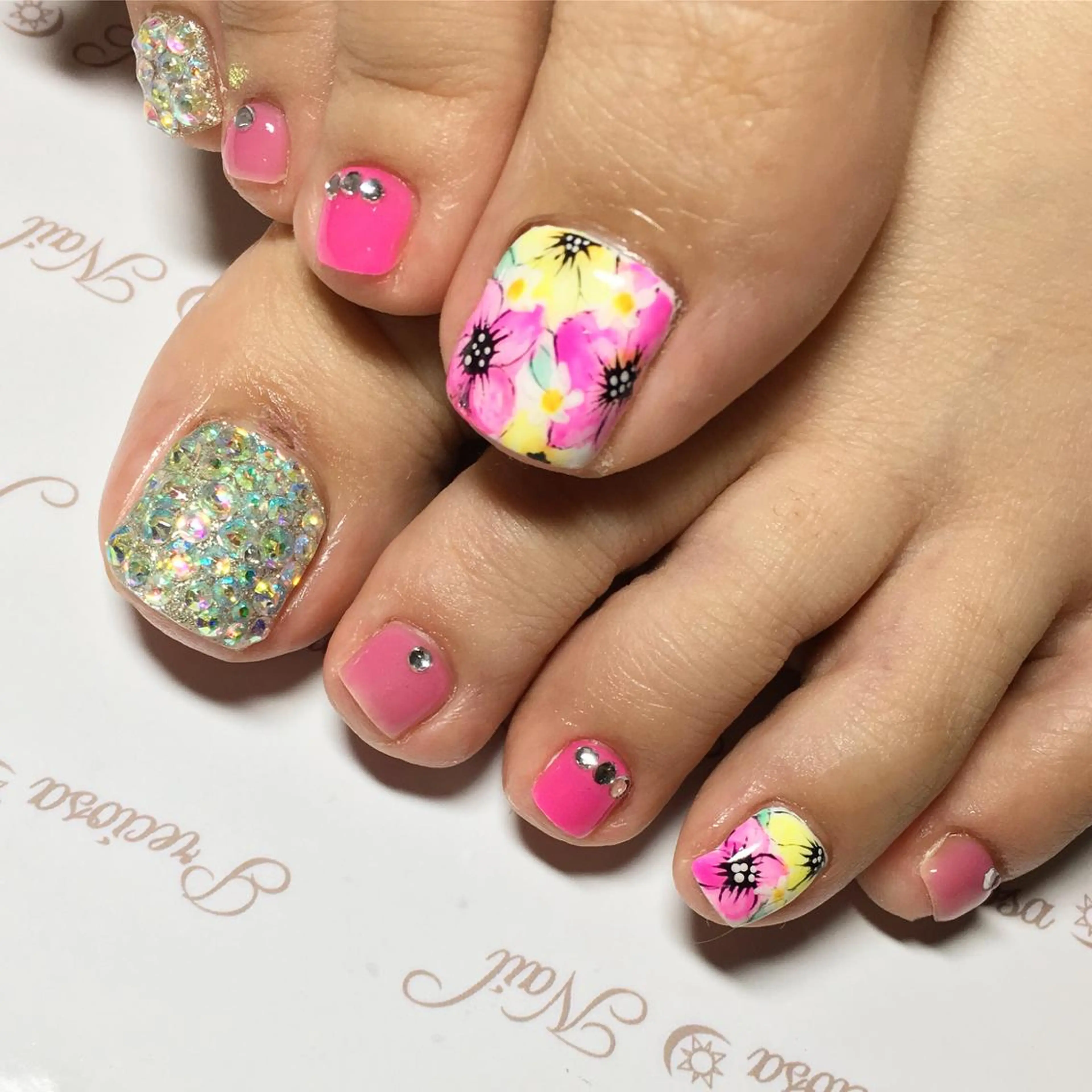 ネイル preciosa.nail所属・久場 晴美のネイルデザイン