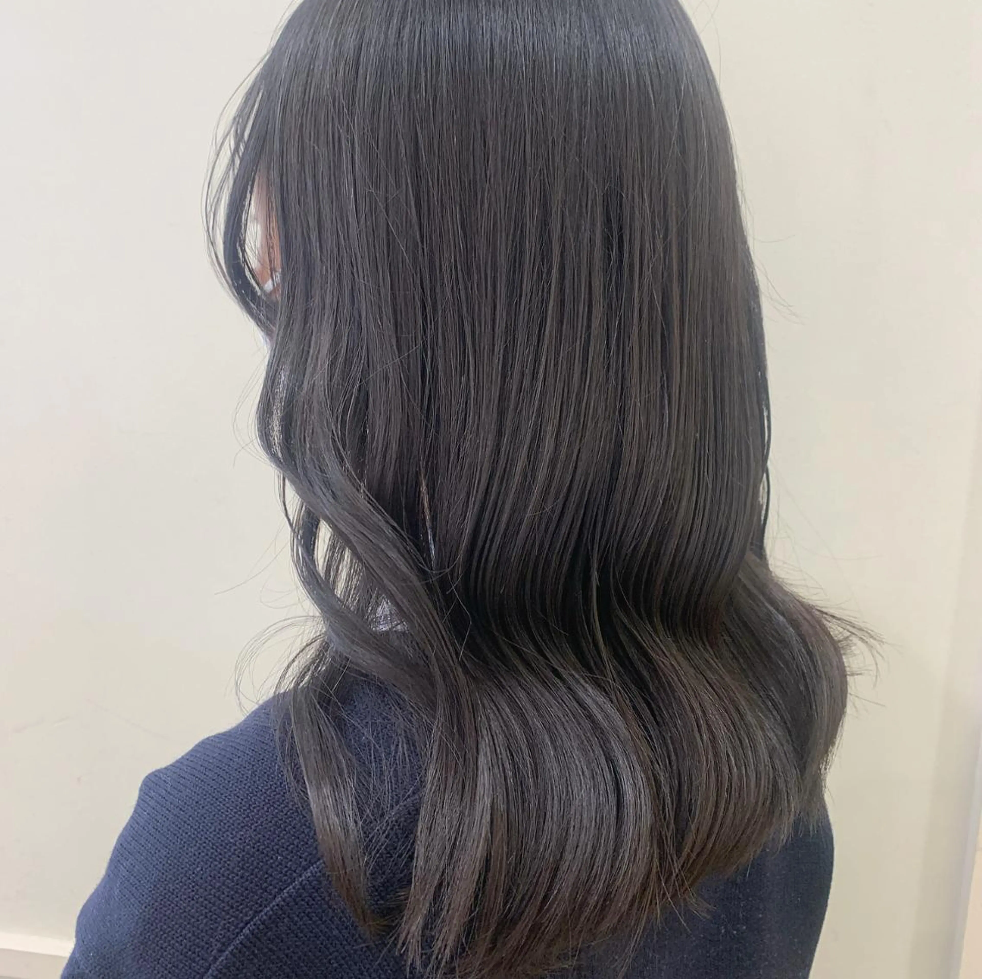 セミロング カット ヘアカラー トリートメント 顔周りレイヤー 🎀マリノのヘアスタイル